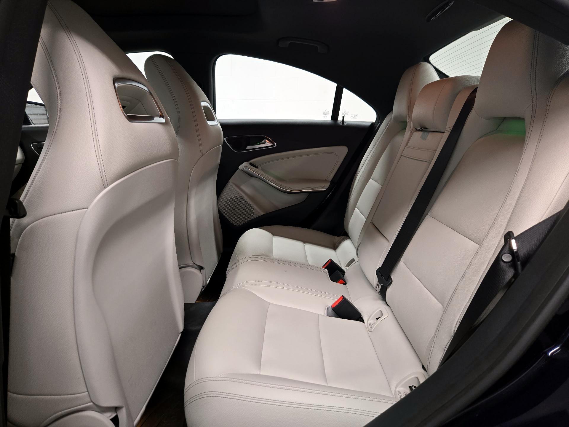 Thumbnail: 2018 Mercedes-Benz CLA - 20