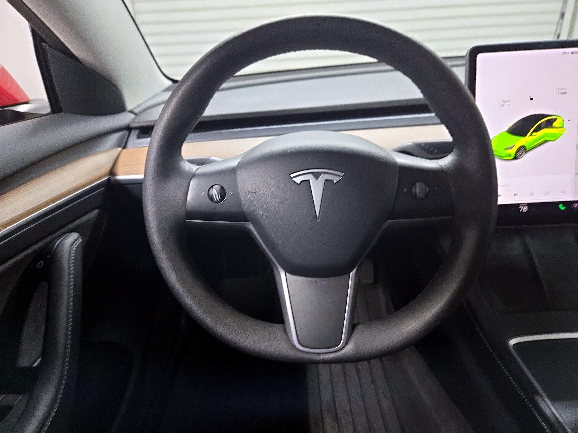 Thumbnail: 2021 Tesla Model 3 - 10