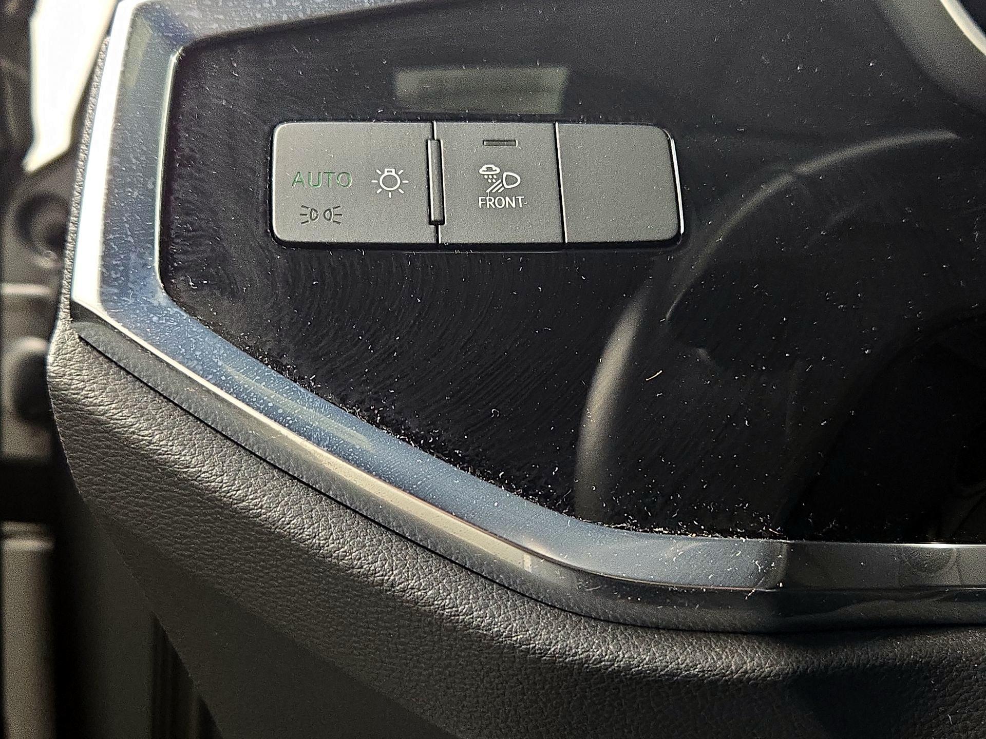 Thumbnail: 2024 Audi Q3 - 13