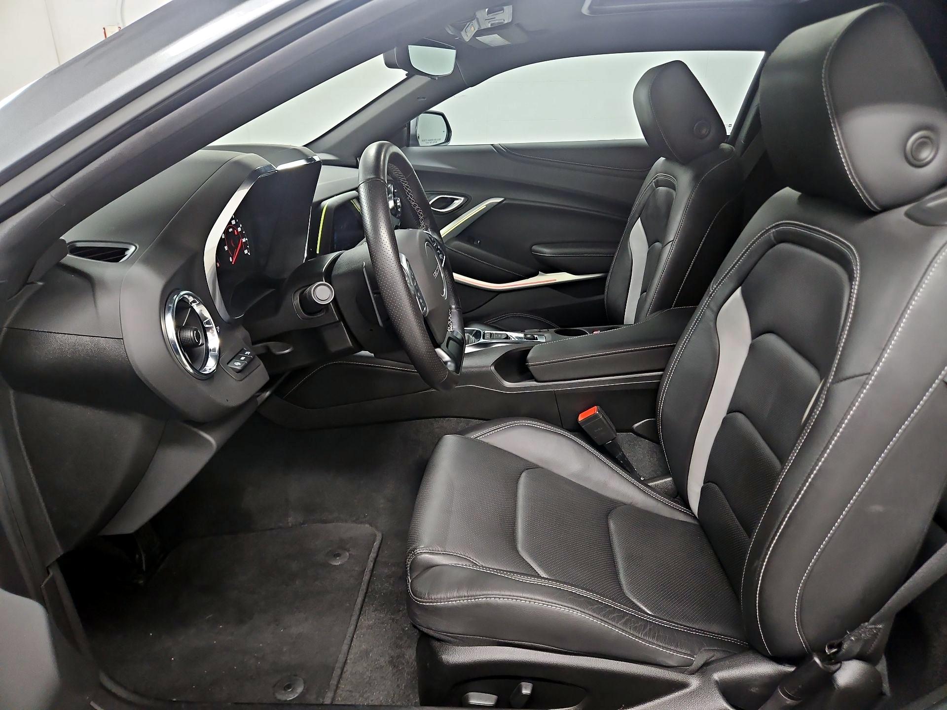 Thumbnail: 2022 Chevrolet Camaro - 11