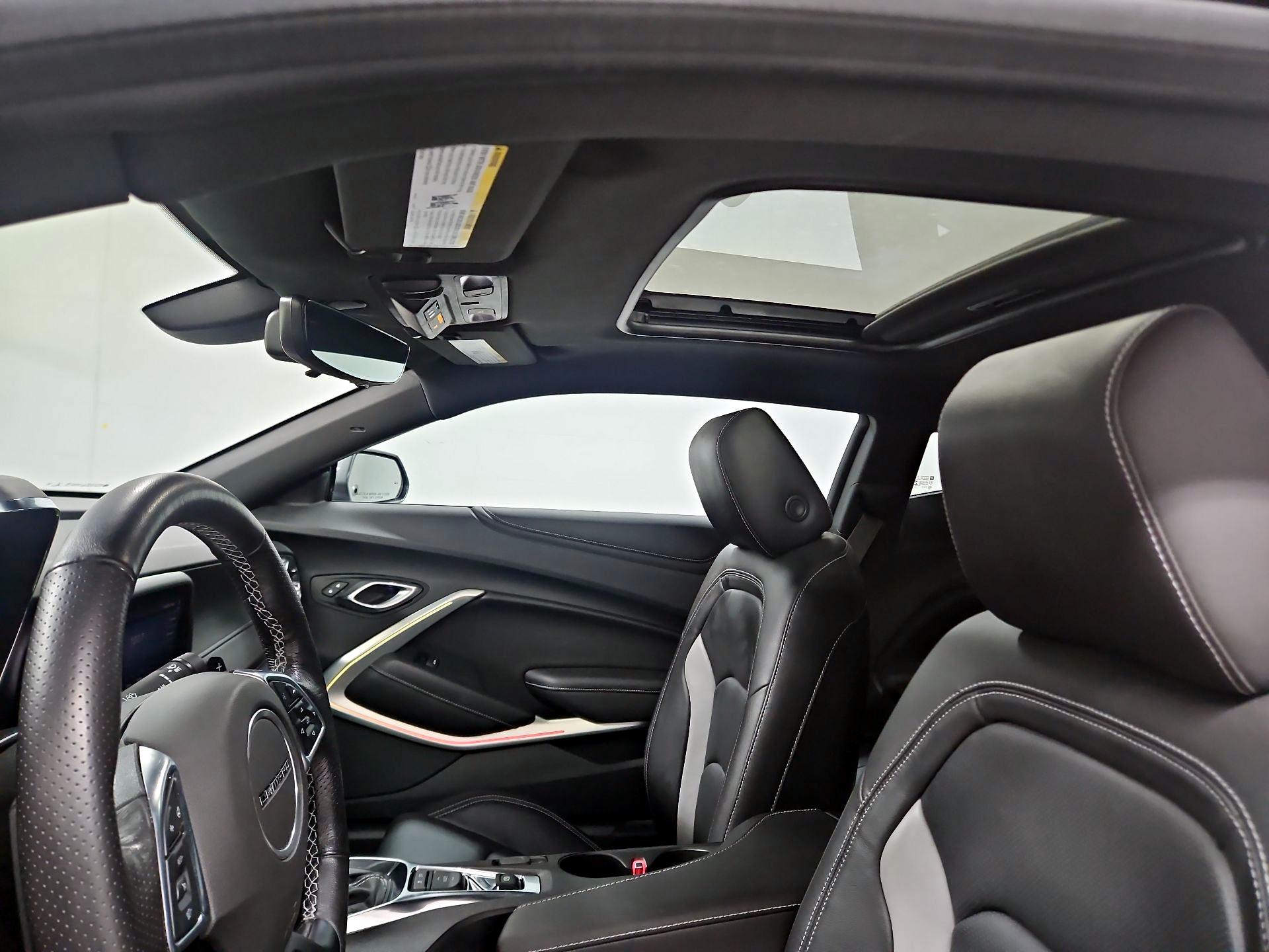 Thumbnail: 2022 Chevrolet Camaro - 19