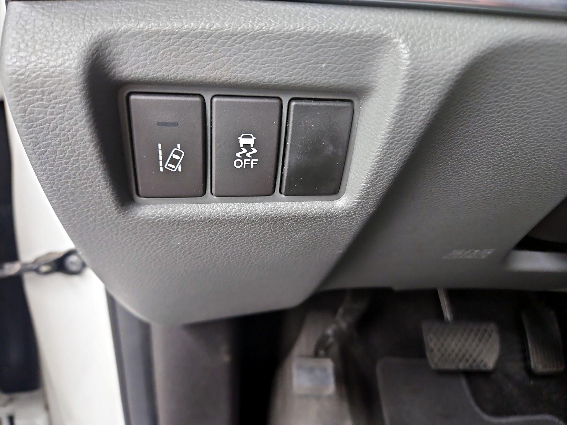 Thumbnail: 2016 Acura MDX - 13