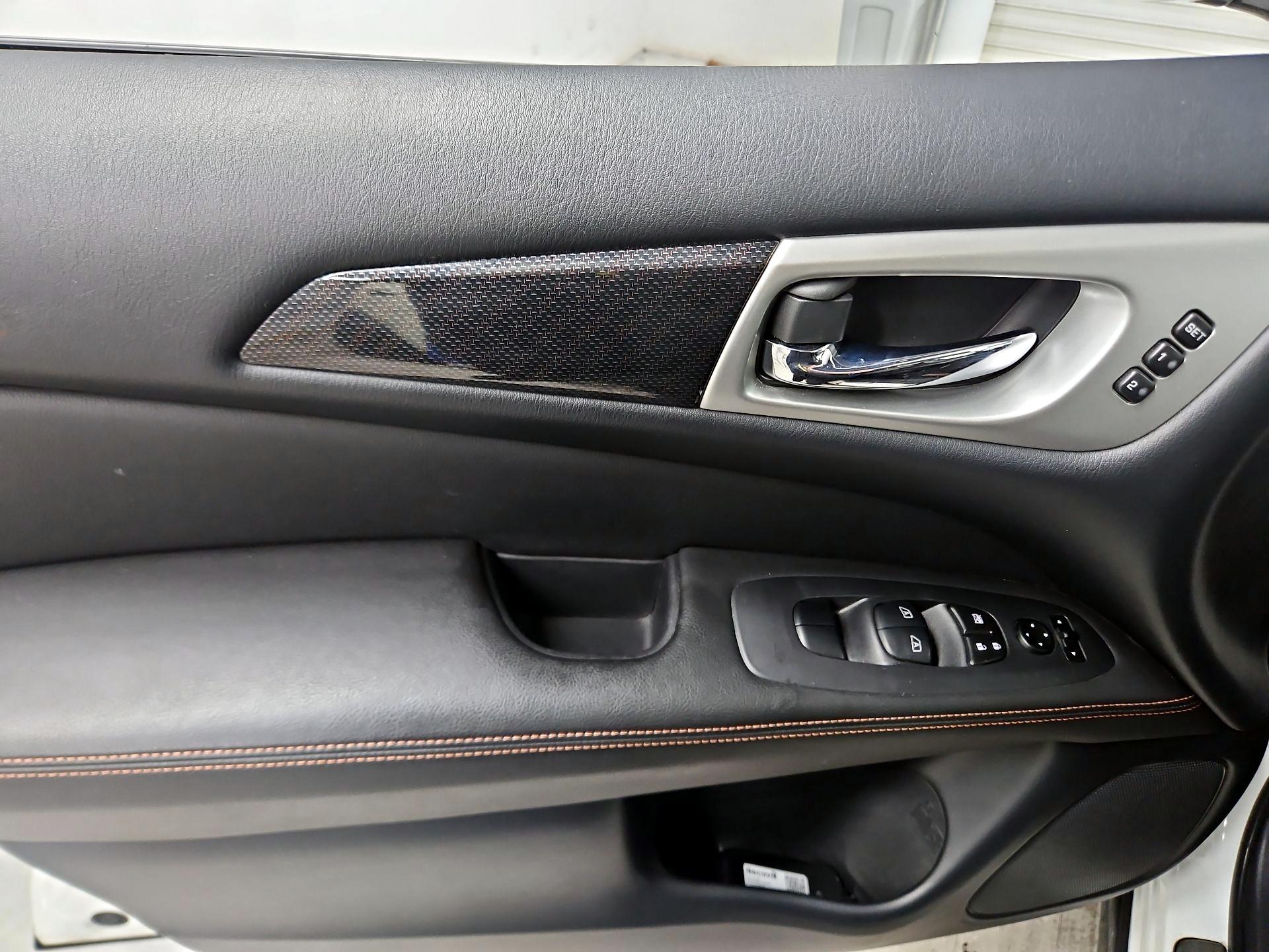 Thumbnail: 2020 Nissan Pathfinder - 12