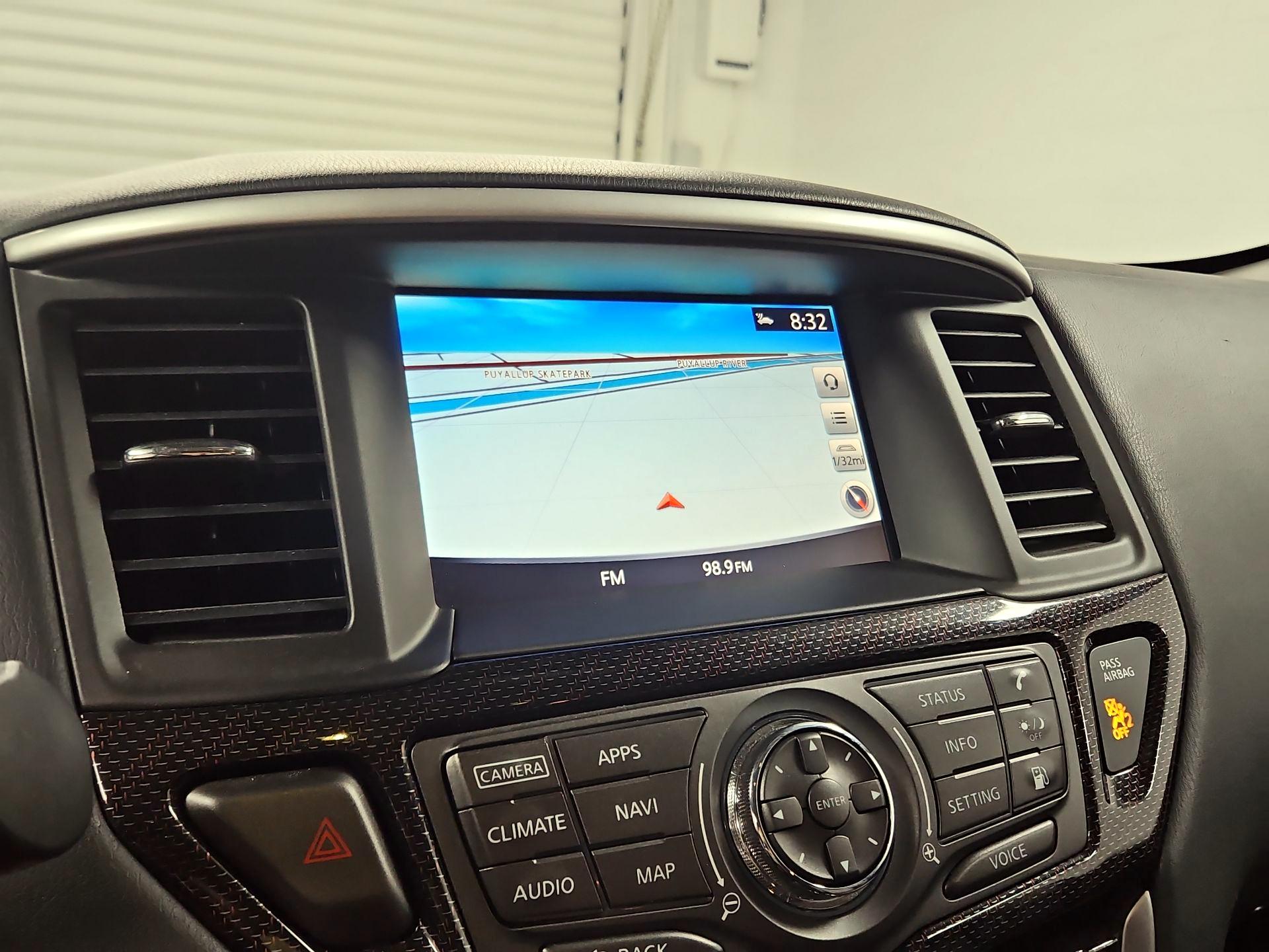 Thumbnail: 2020 Nissan Pathfinder - 14