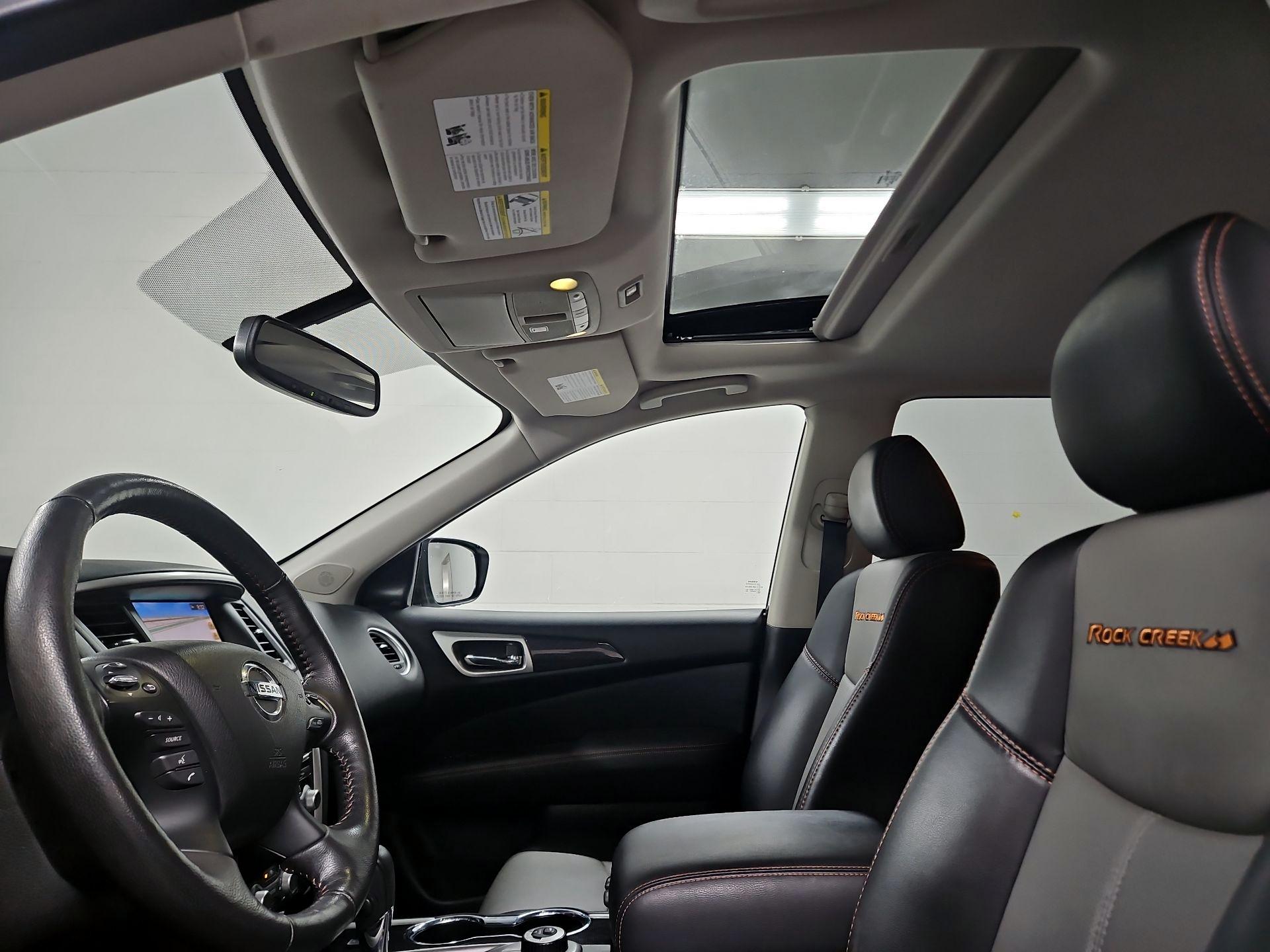 Thumbnail: 2020 Nissan Pathfinder - 20