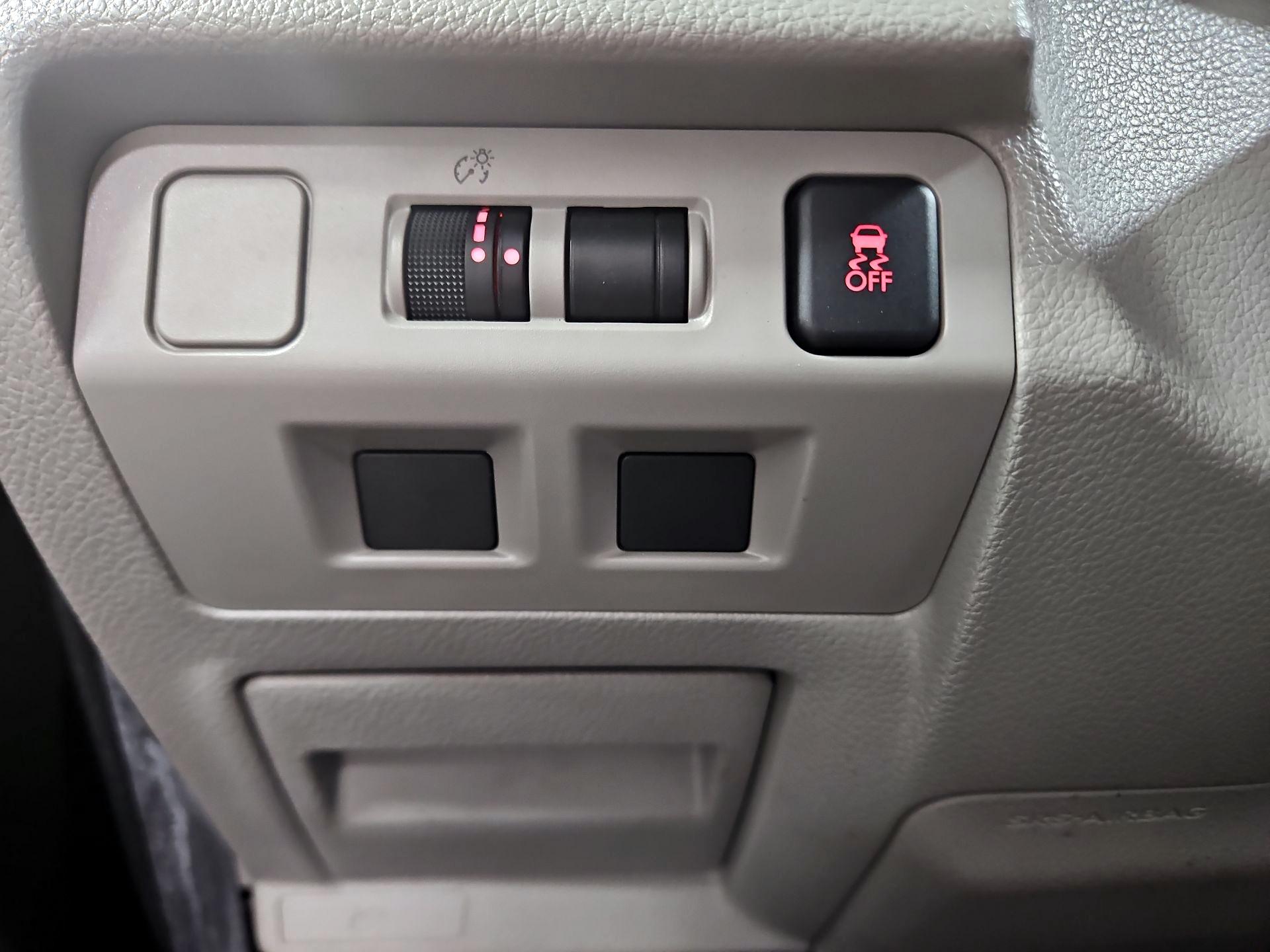 Thumbnail: 2016 Subaru Forester - 13