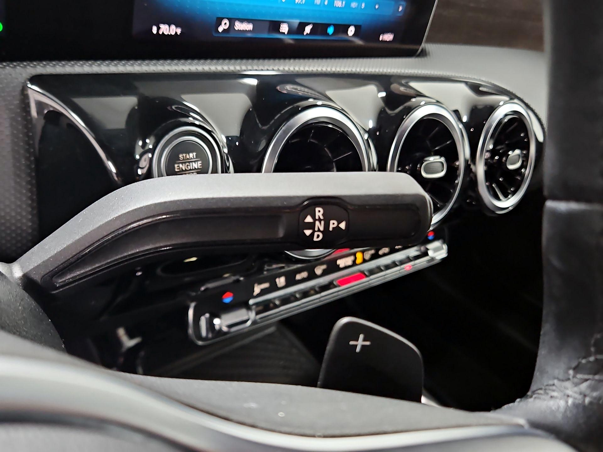 Thumbnail: 2019 Mercedes-Benz A-Class - 17