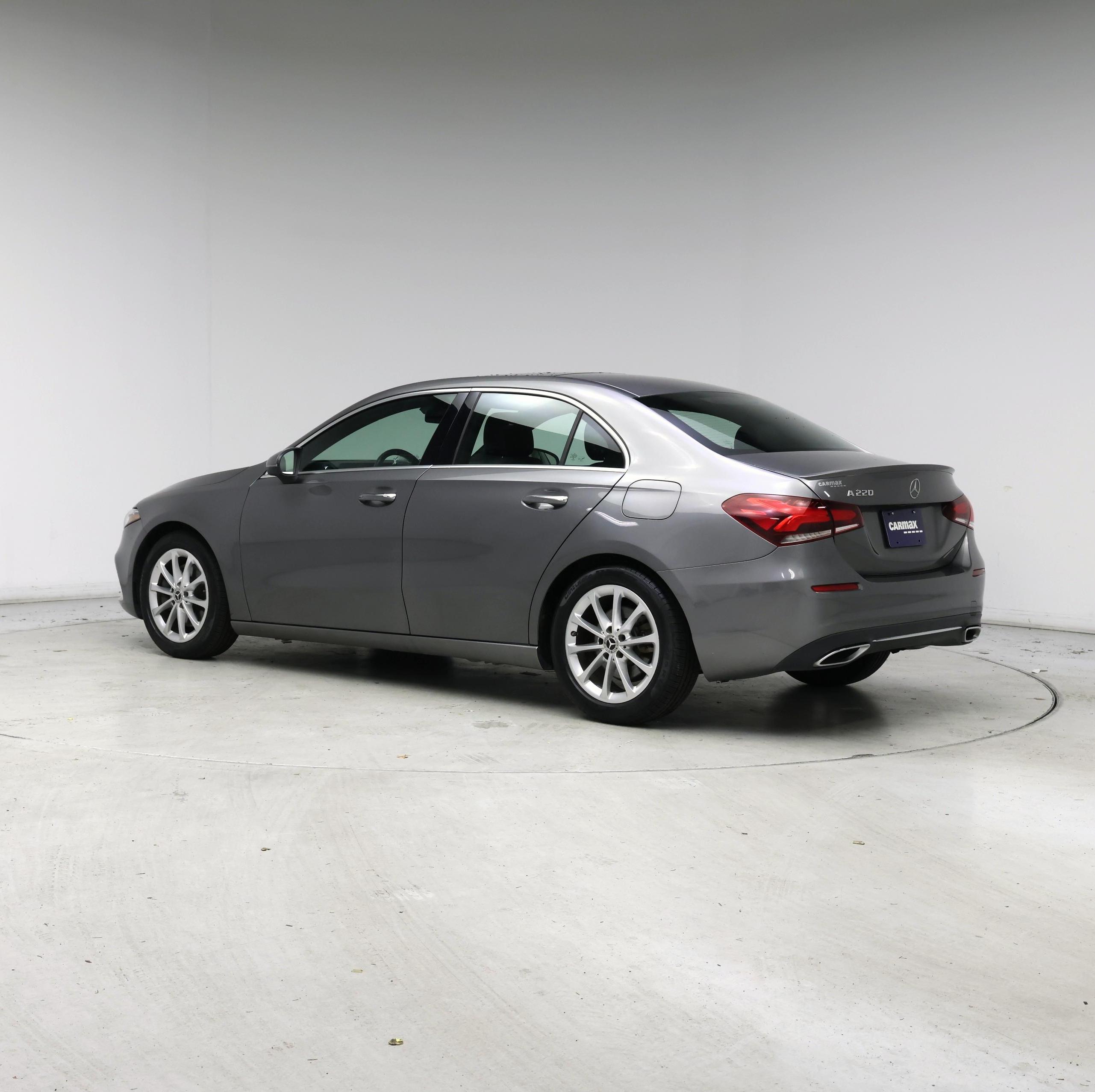 Thumbnail: 2019 Mercedes-Benz A-Class - 2