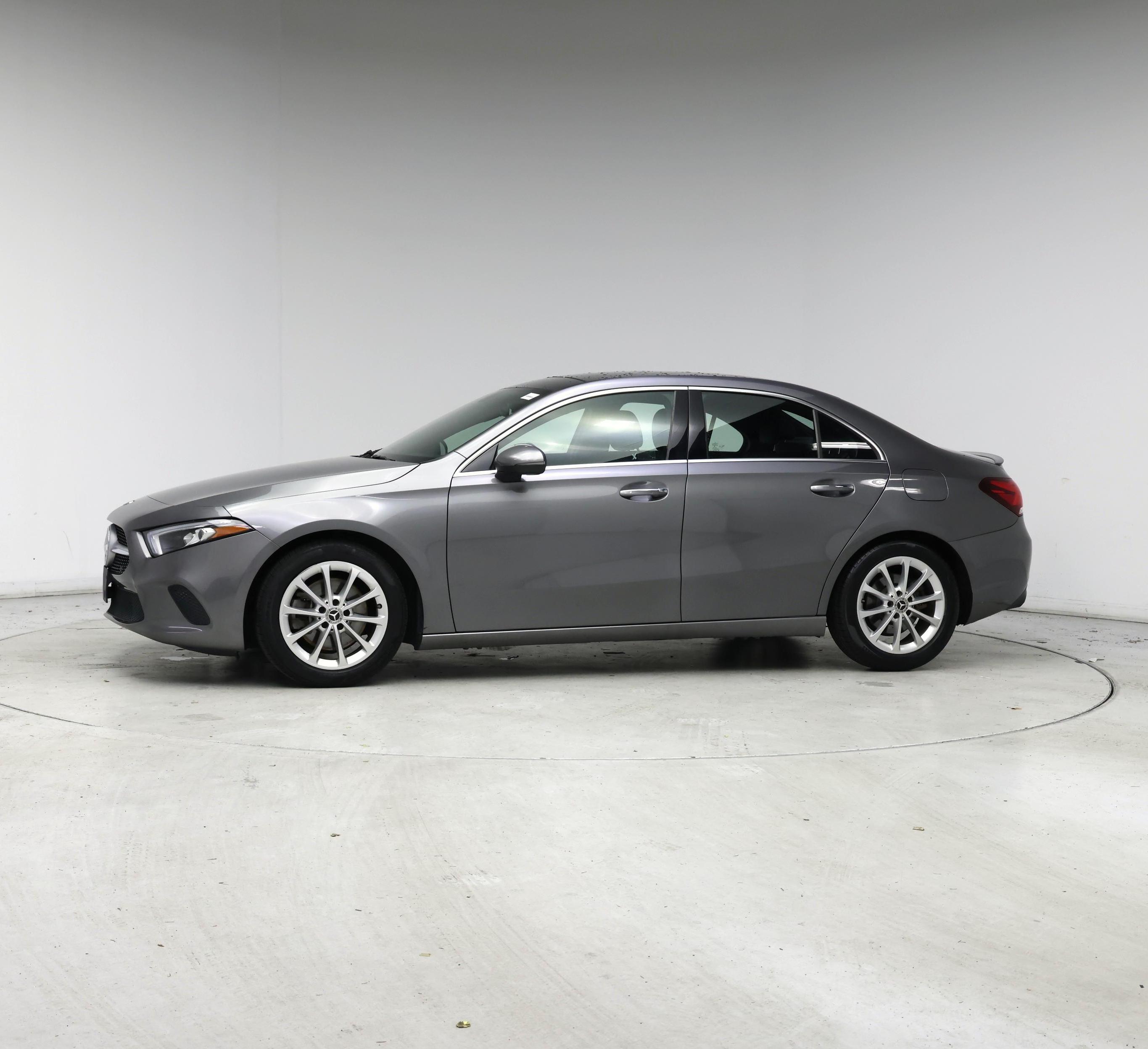 Thumbnail: 2019 Mercedes-Benz A-Class - 3