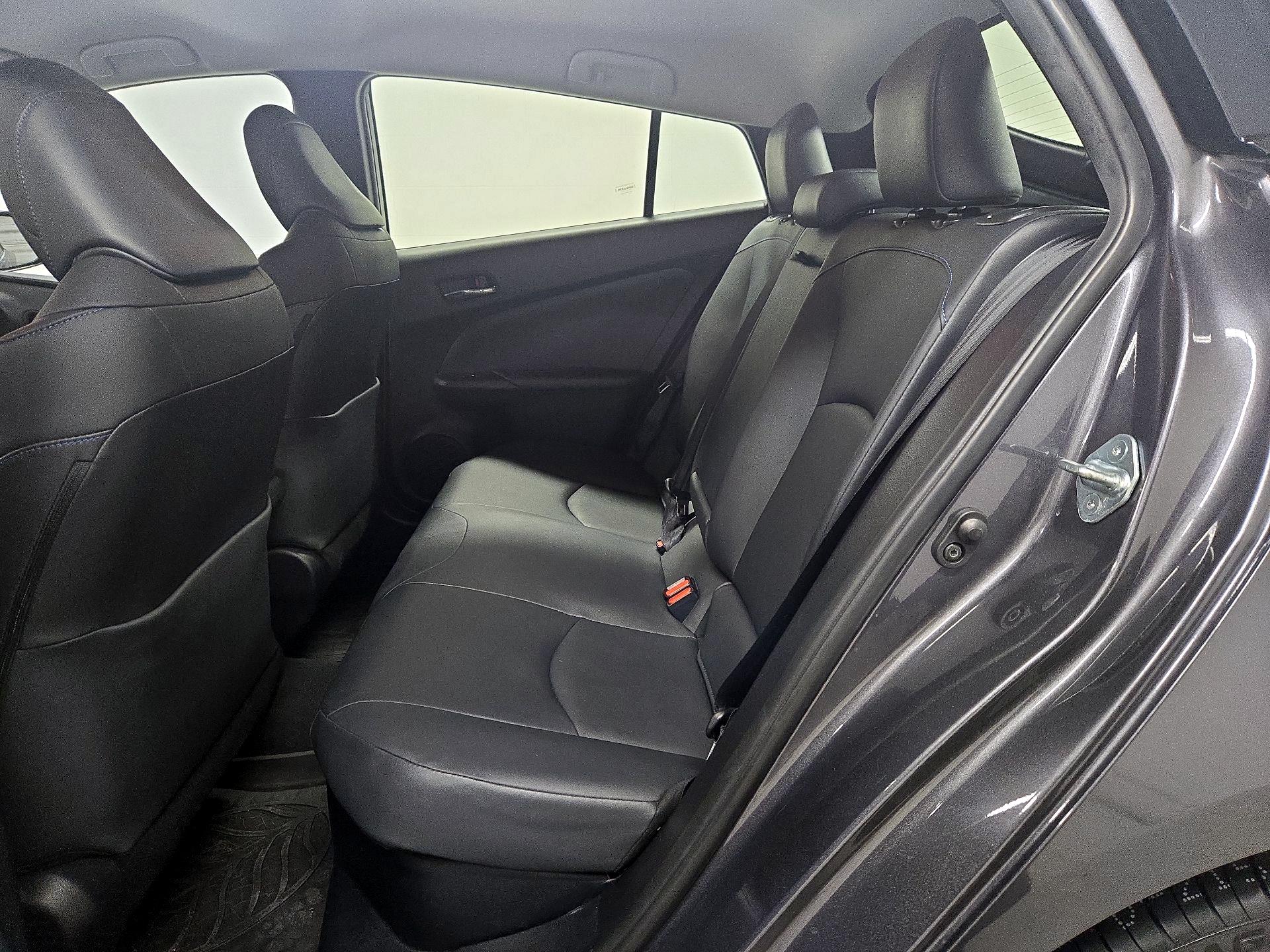 Thumbnail: 2017 Toyota Prius - 19