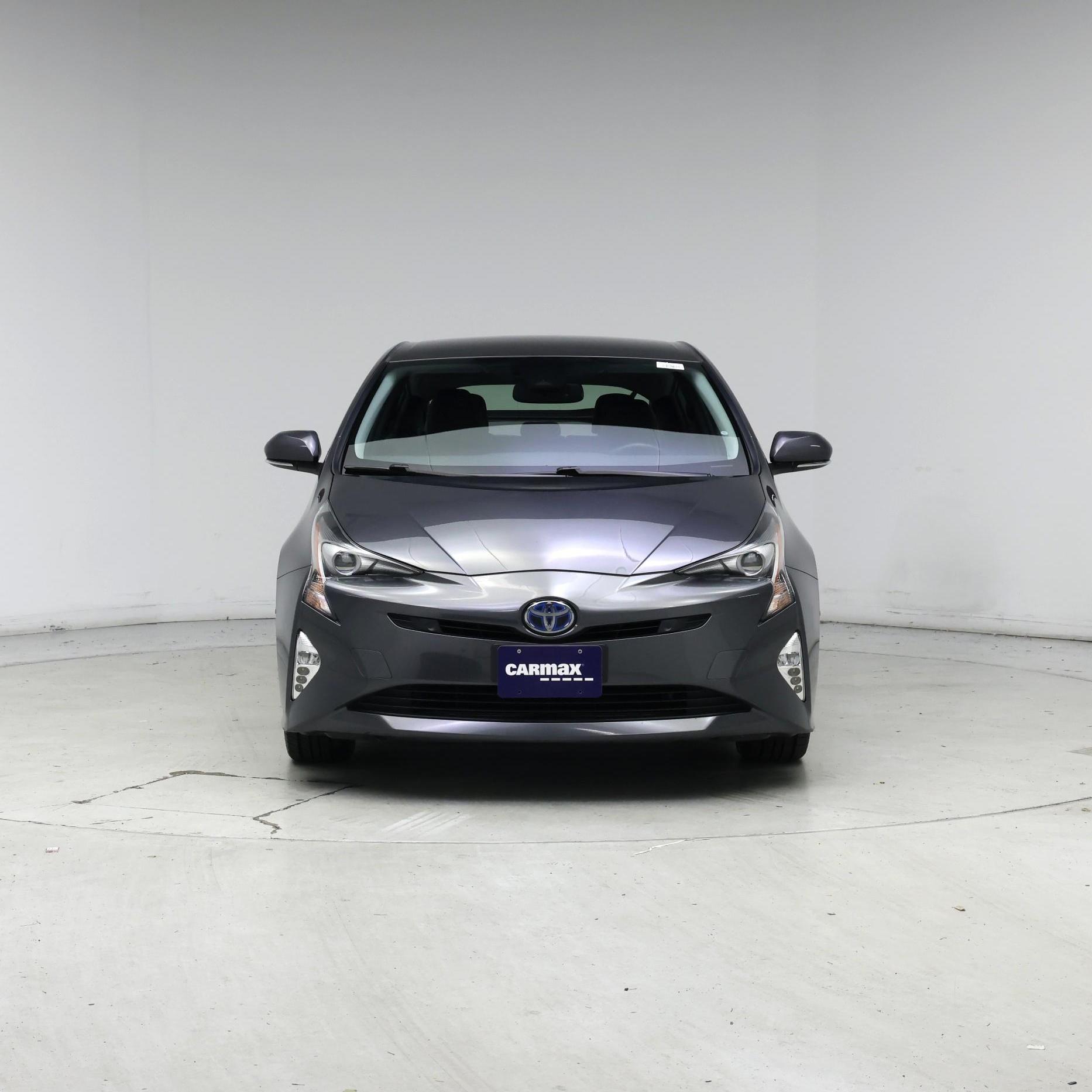 Thumbnail: 2017 Toyota Prius - 5