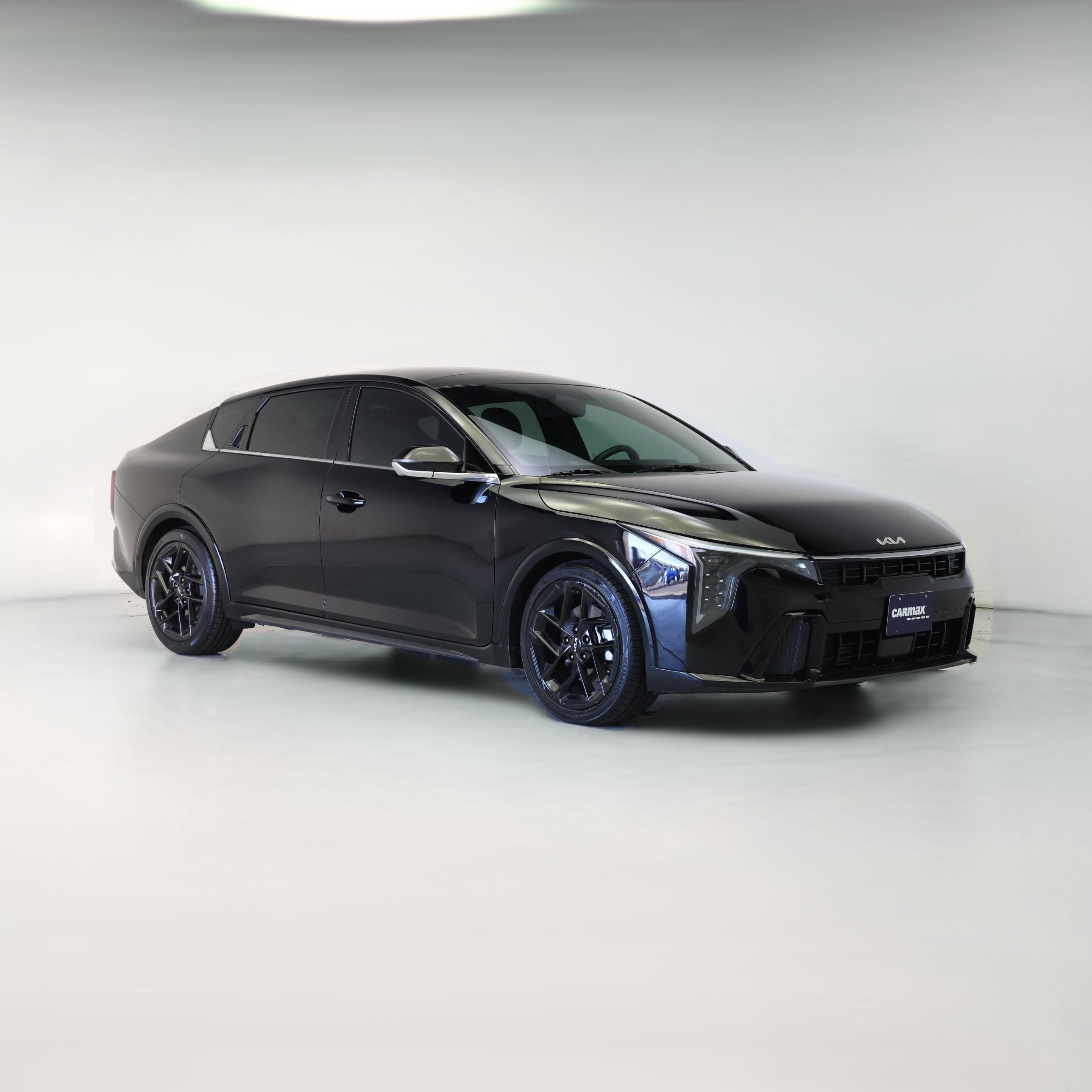 Thumbnail: 2025 Kia K4 - 1