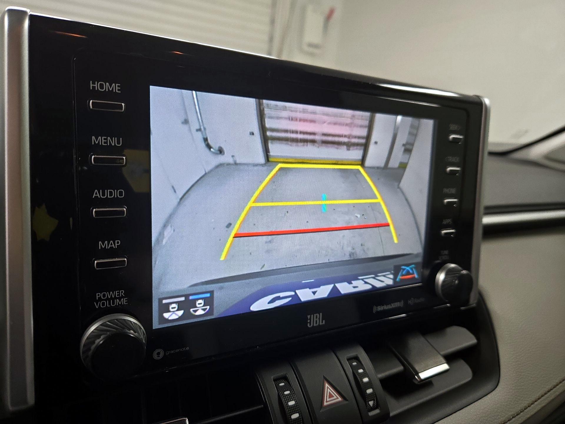 Thumbnail: 2019 Toyota RAV4 - 15