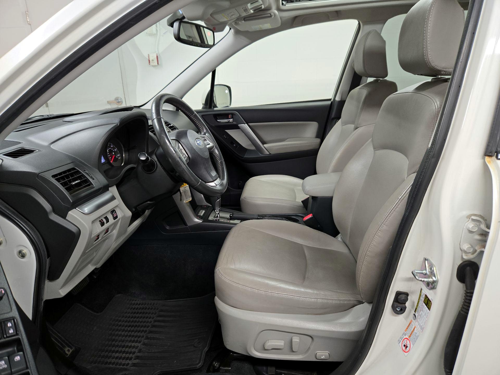 Thumbnail: 2015 Subaru Forester - 11