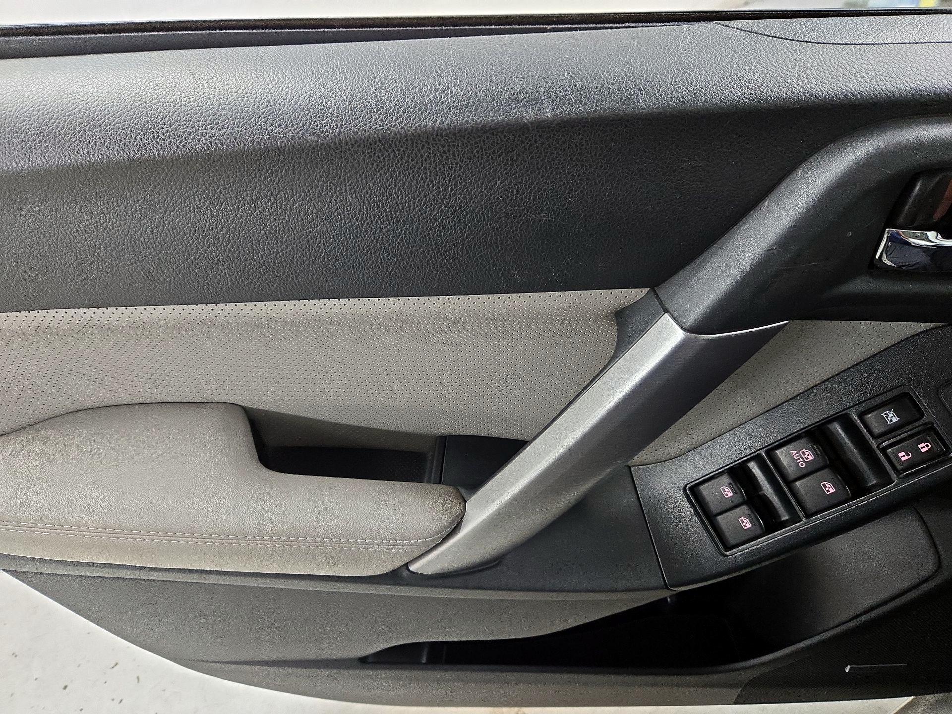 Thumbnail: 2015 Subaru Forester - 12