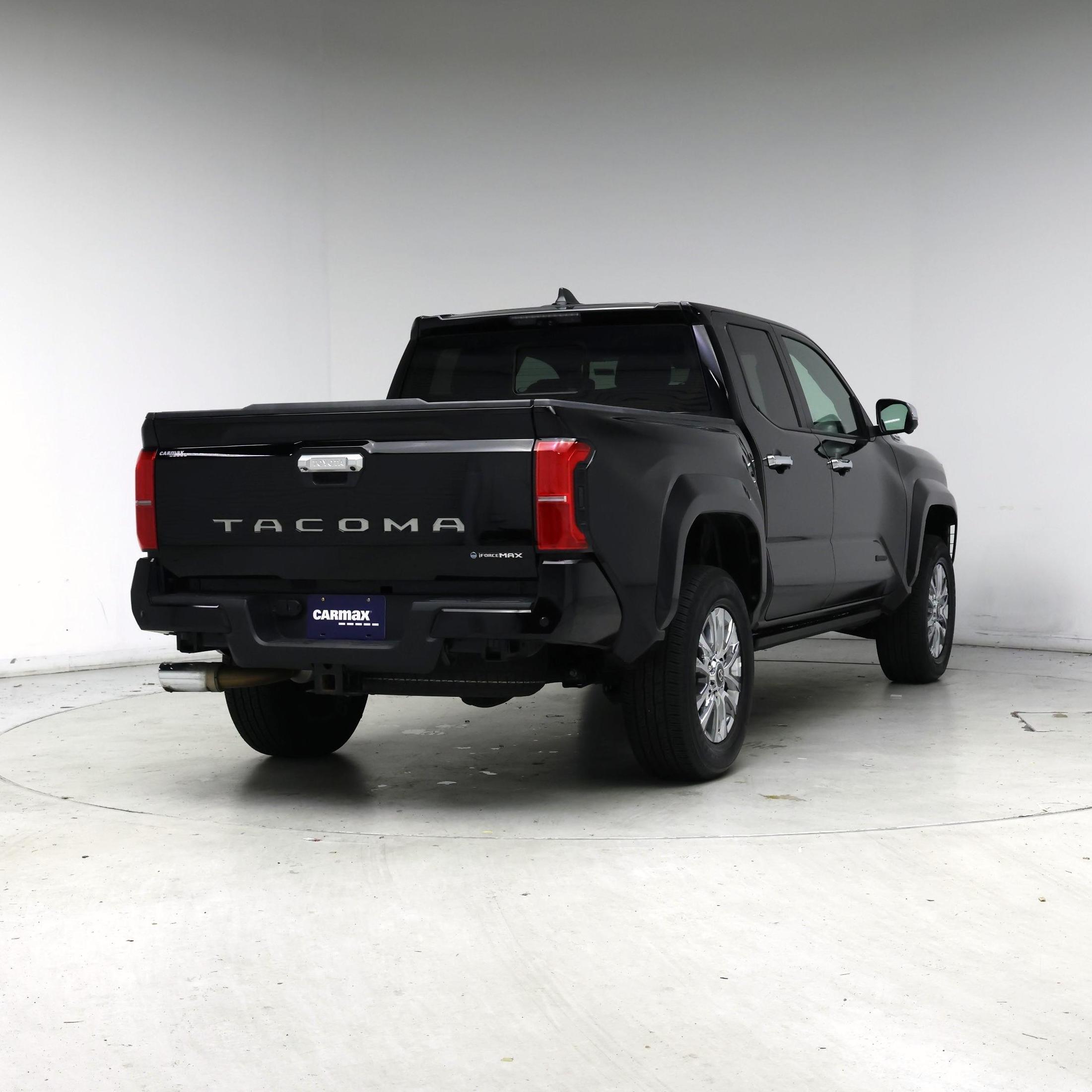 Thumbnail: 2024 Toyota Tacoma - 8