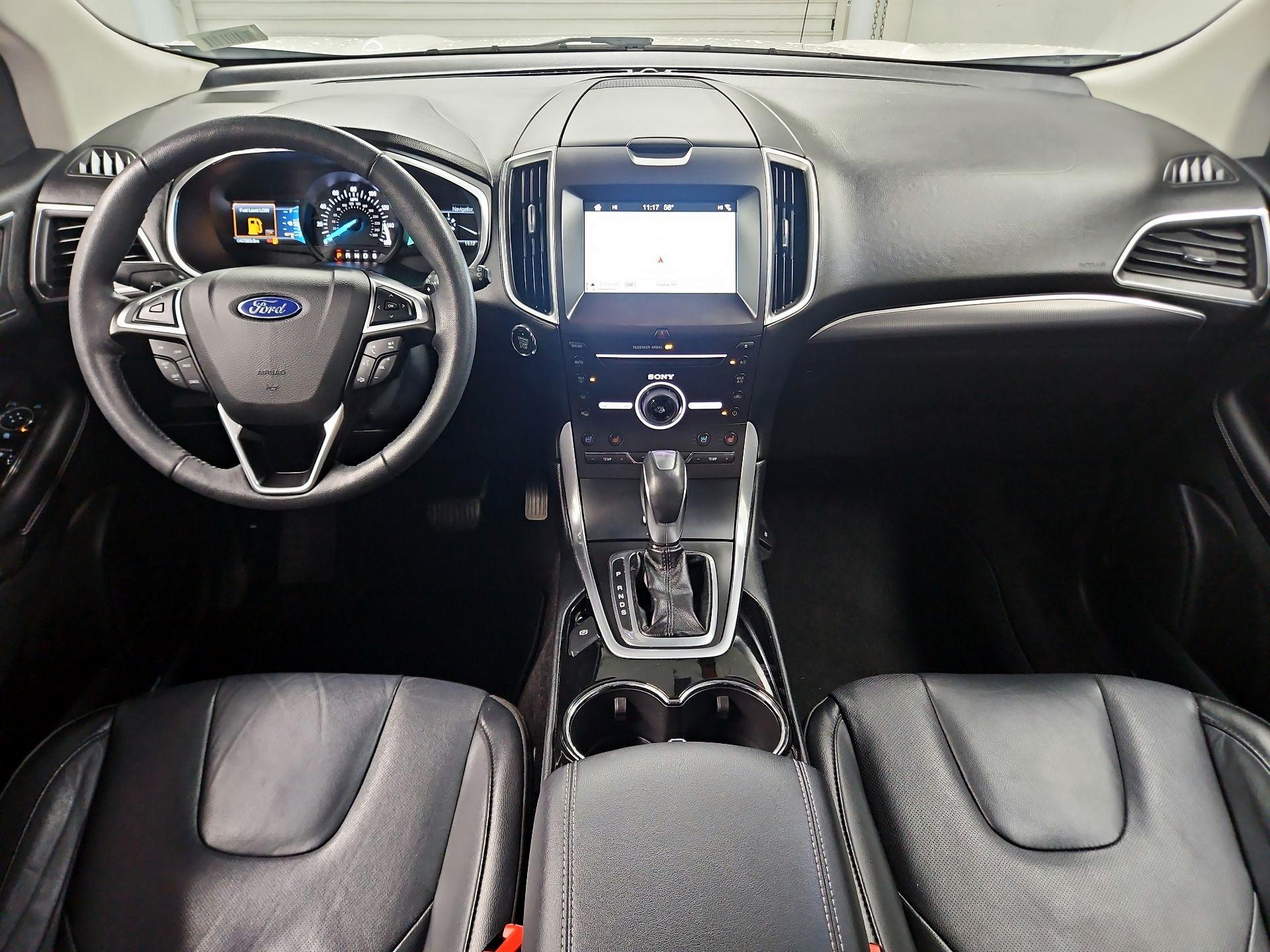 Thumbnail: 2016 Ford Edge - 9