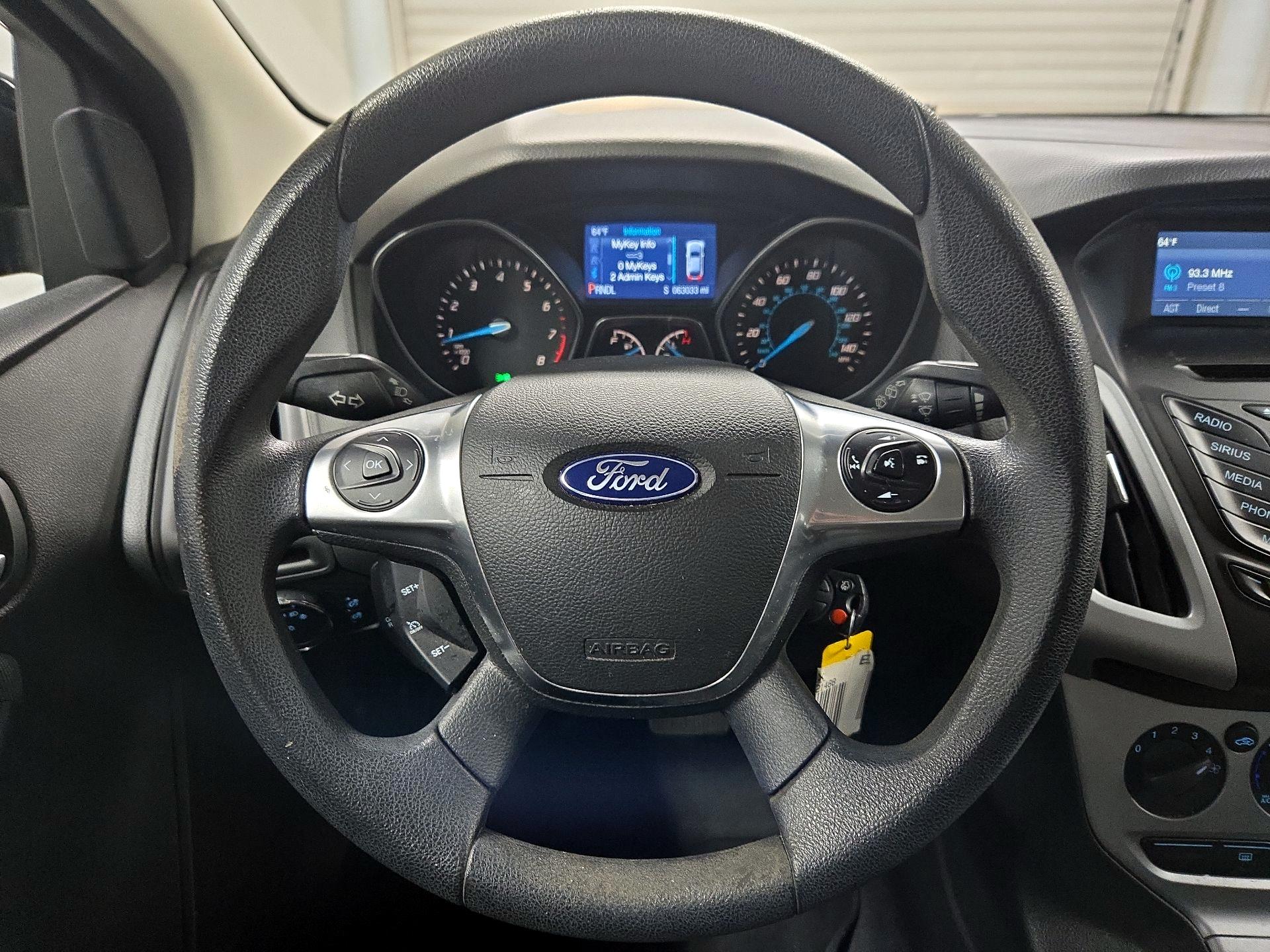 Thumbnail: 2014 Ford Focus - 10