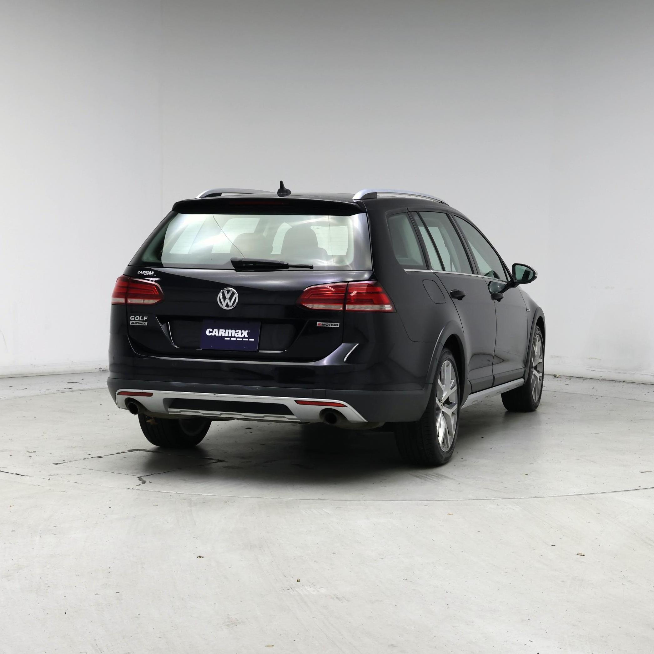 Thumbnail: 2019 Volkswagen Golf - 8