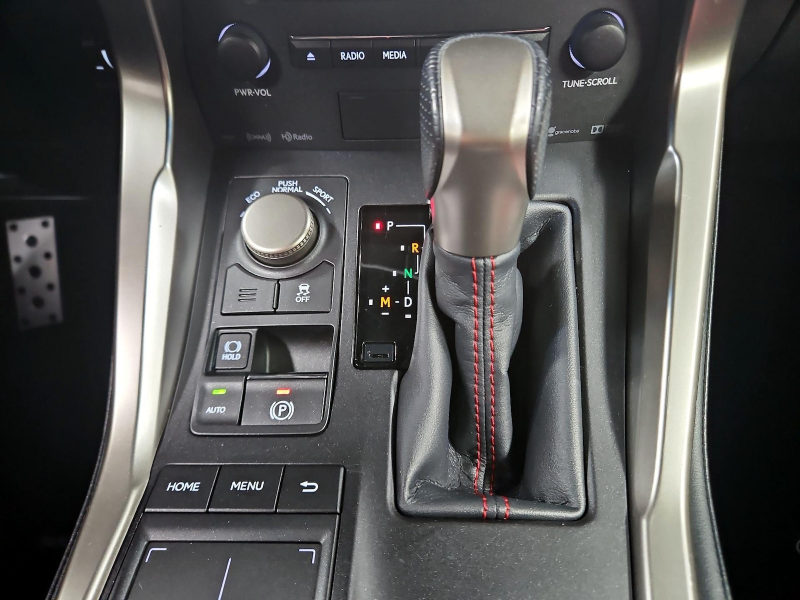 2015 Lexus NX 200t - Photo 19