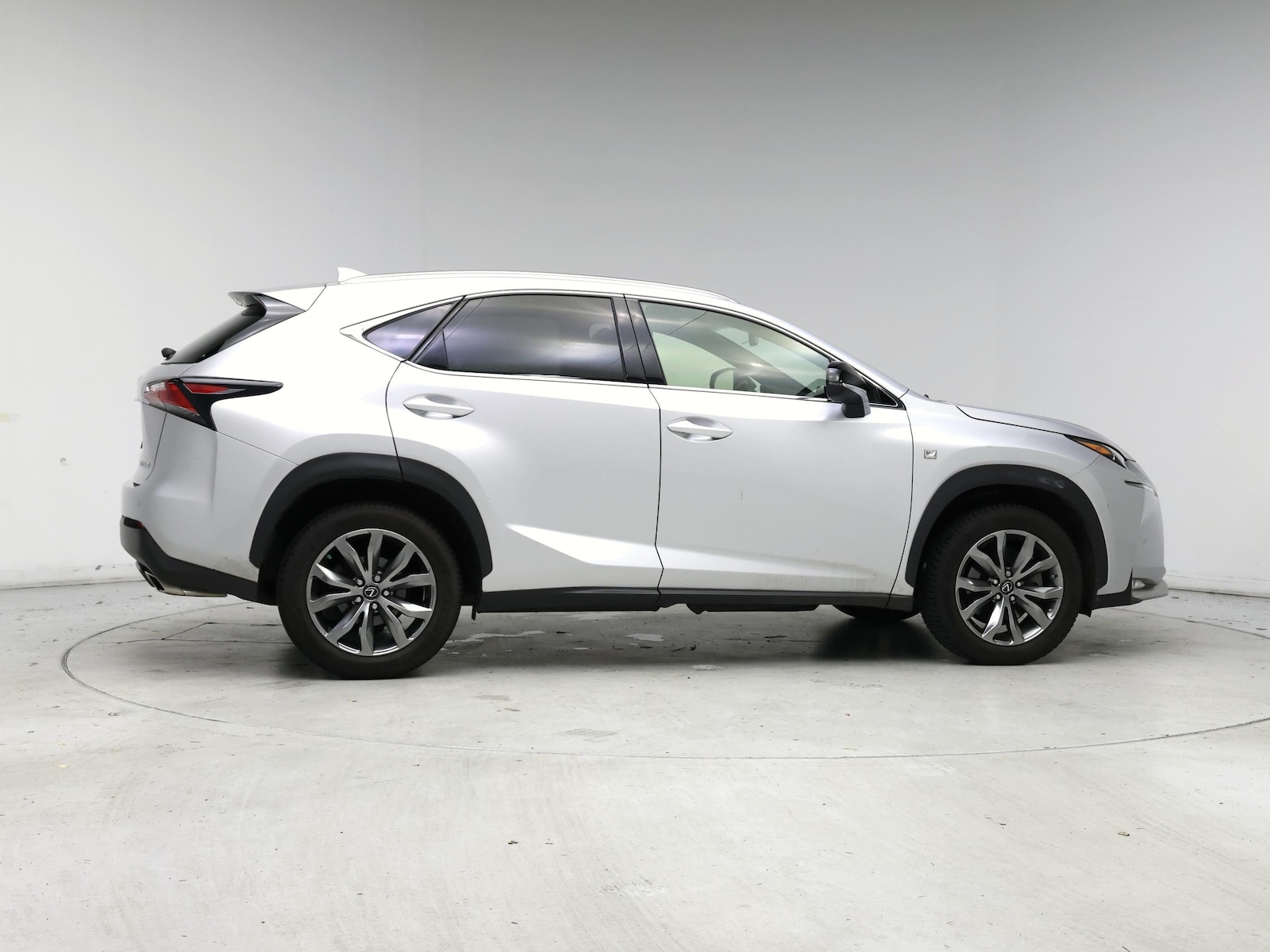 2015 Lexus NX 200t - Photo 8