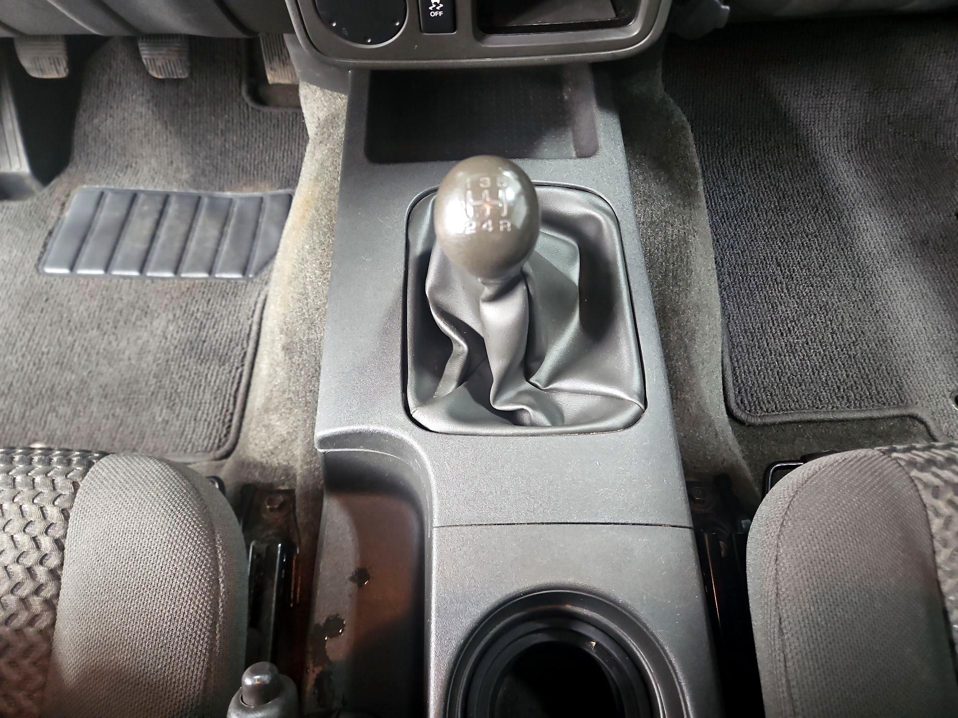 Thumbnail: 2017 Nissan Frontier - 18