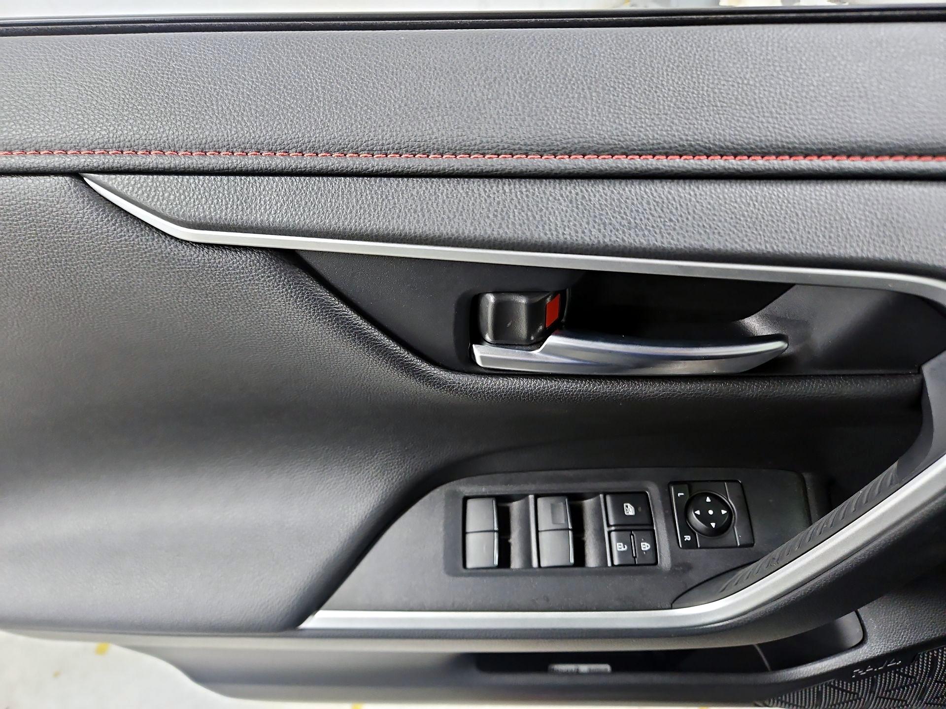 Thumbnail: 2025 Toyota RAV4 - 12