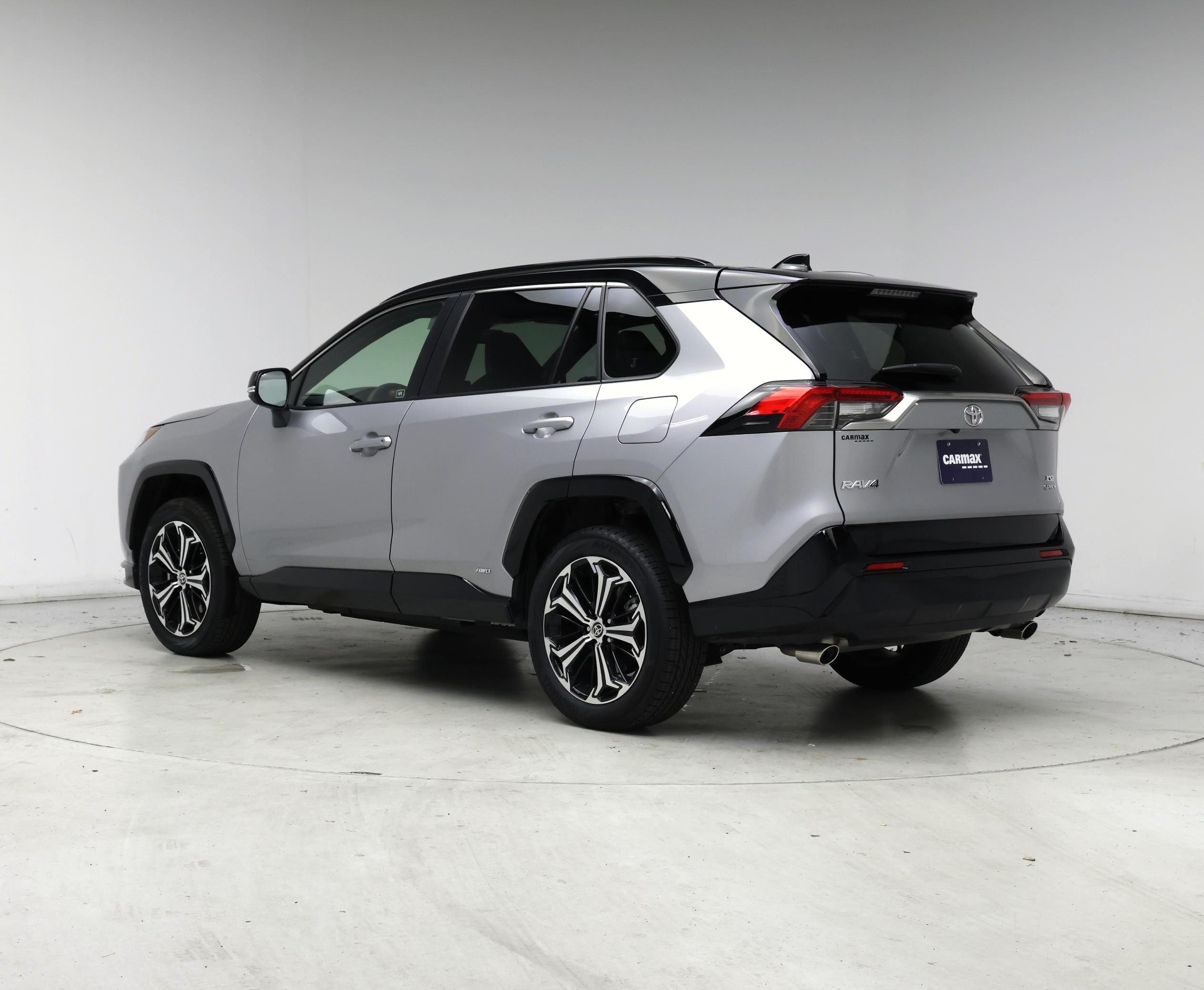 Thumbnail: 2025 Toyota RAV4 - 2