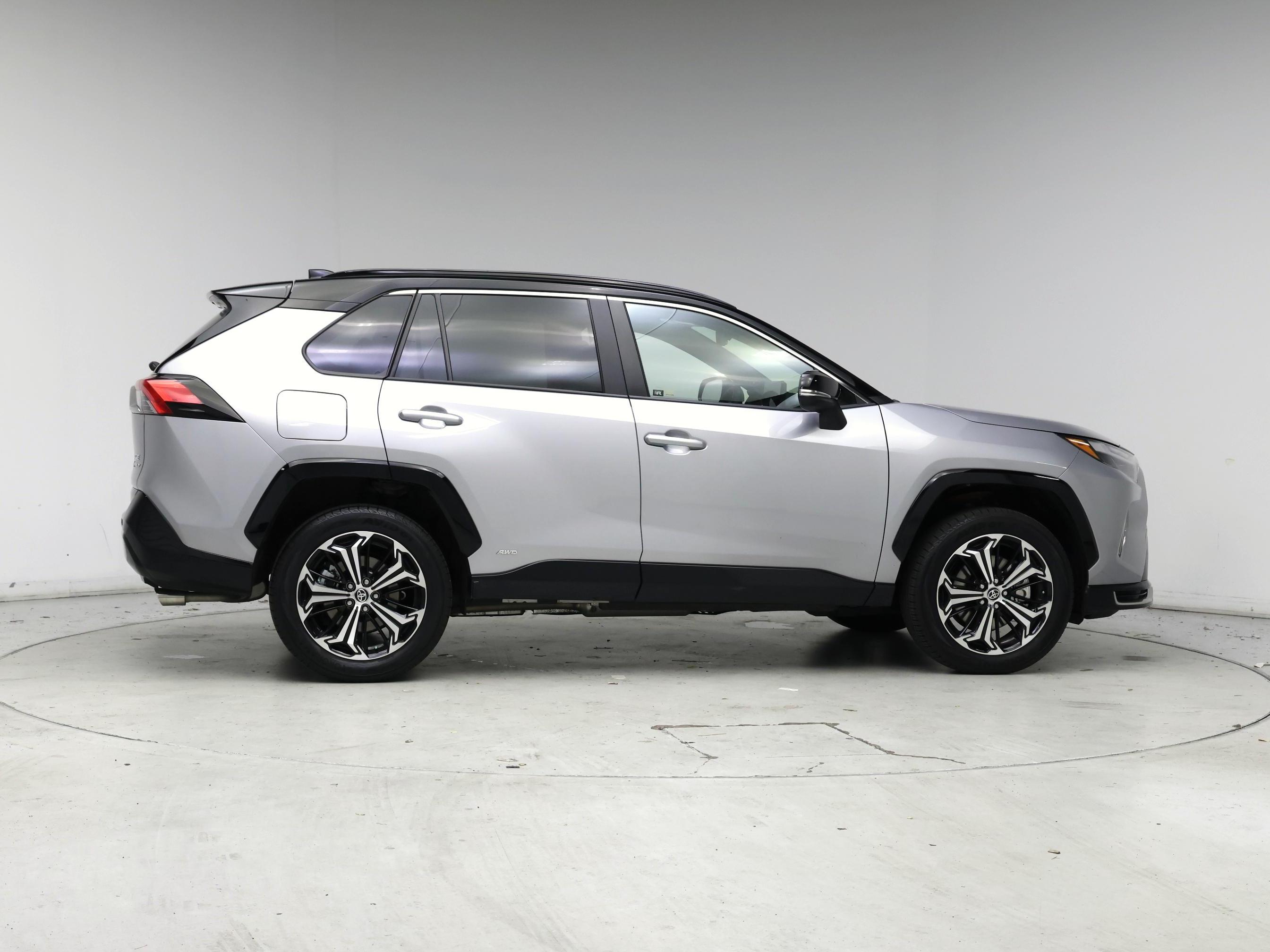 Thumbnail: 2025 Toyota RAV4 - 7