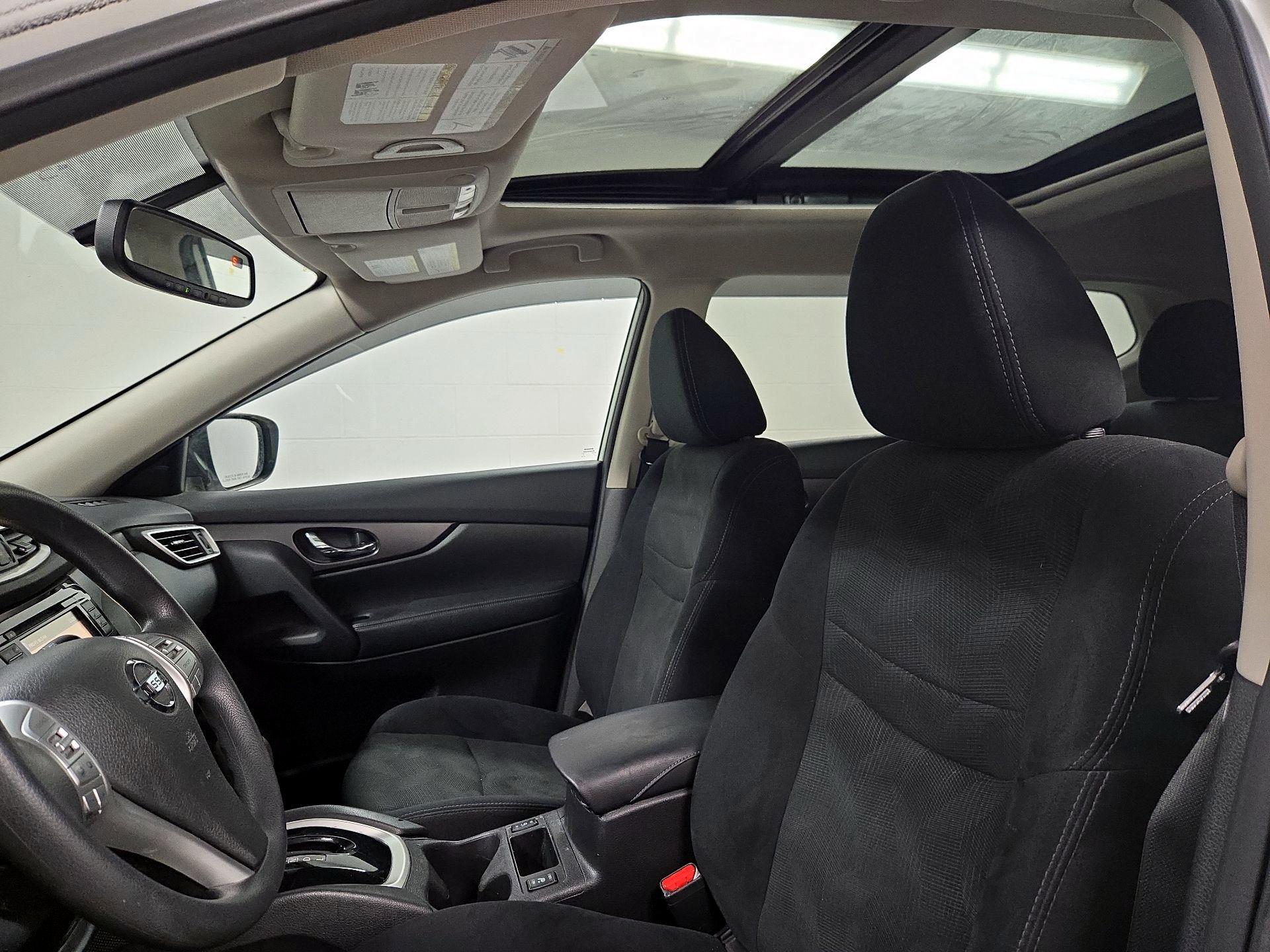 Thumbnail: 2016 Nissan Rogue - 20