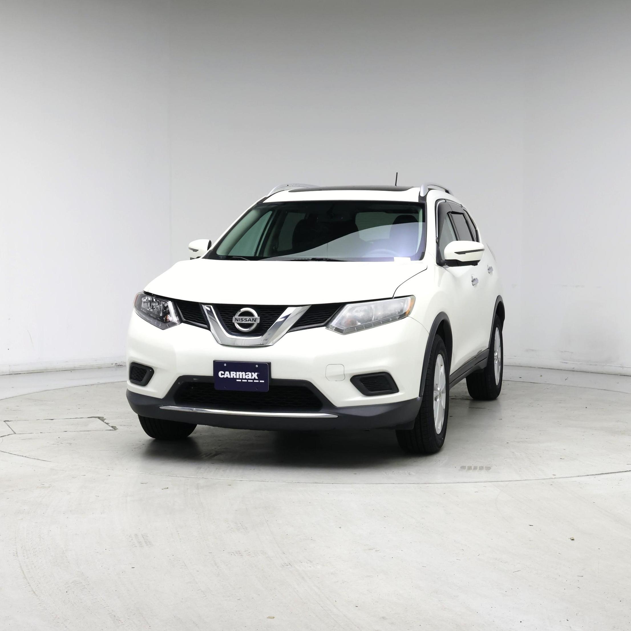 Thumbnail: 2016 Nissan Rogue - 4