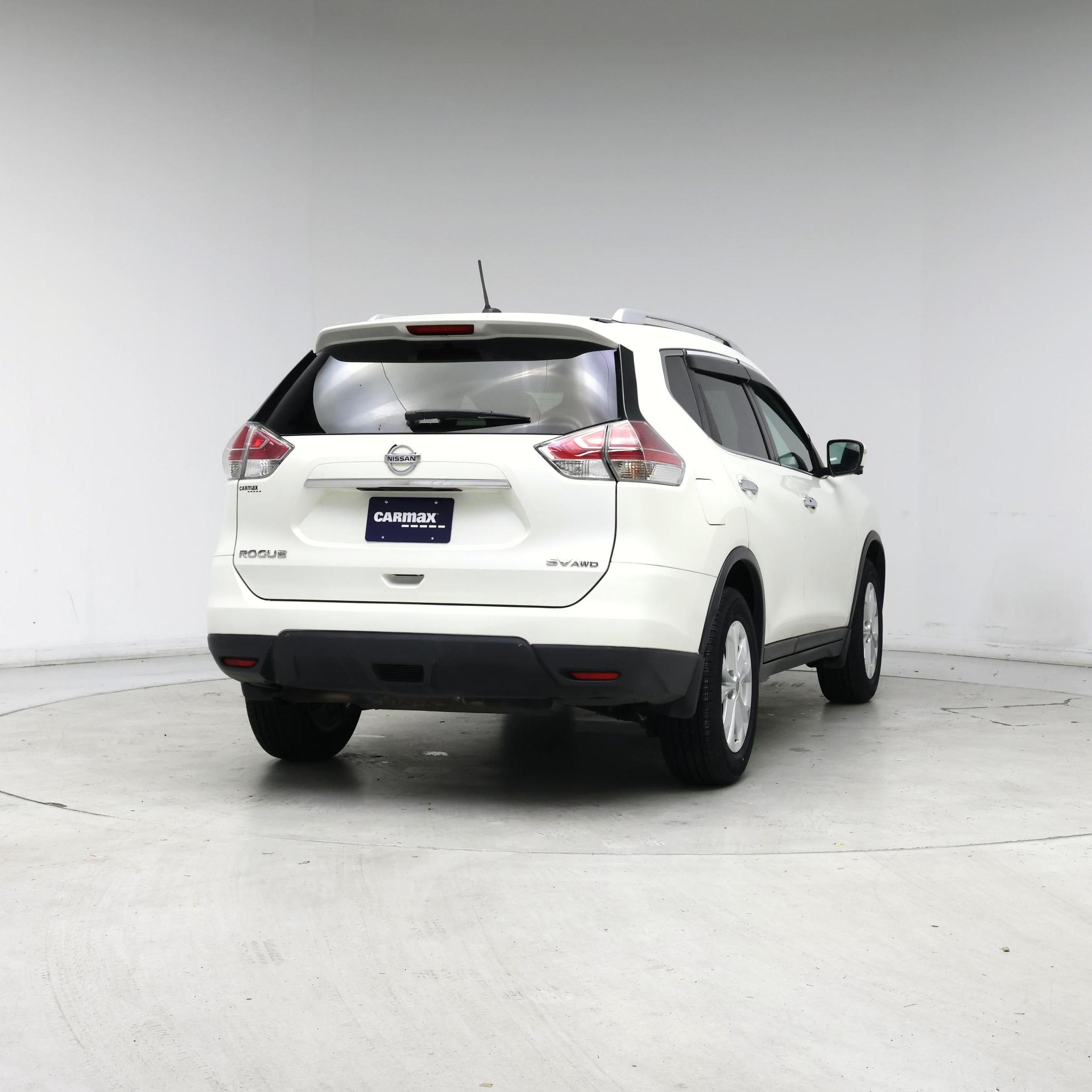 Thumbnail: 2016 Nissan Rogue - 8