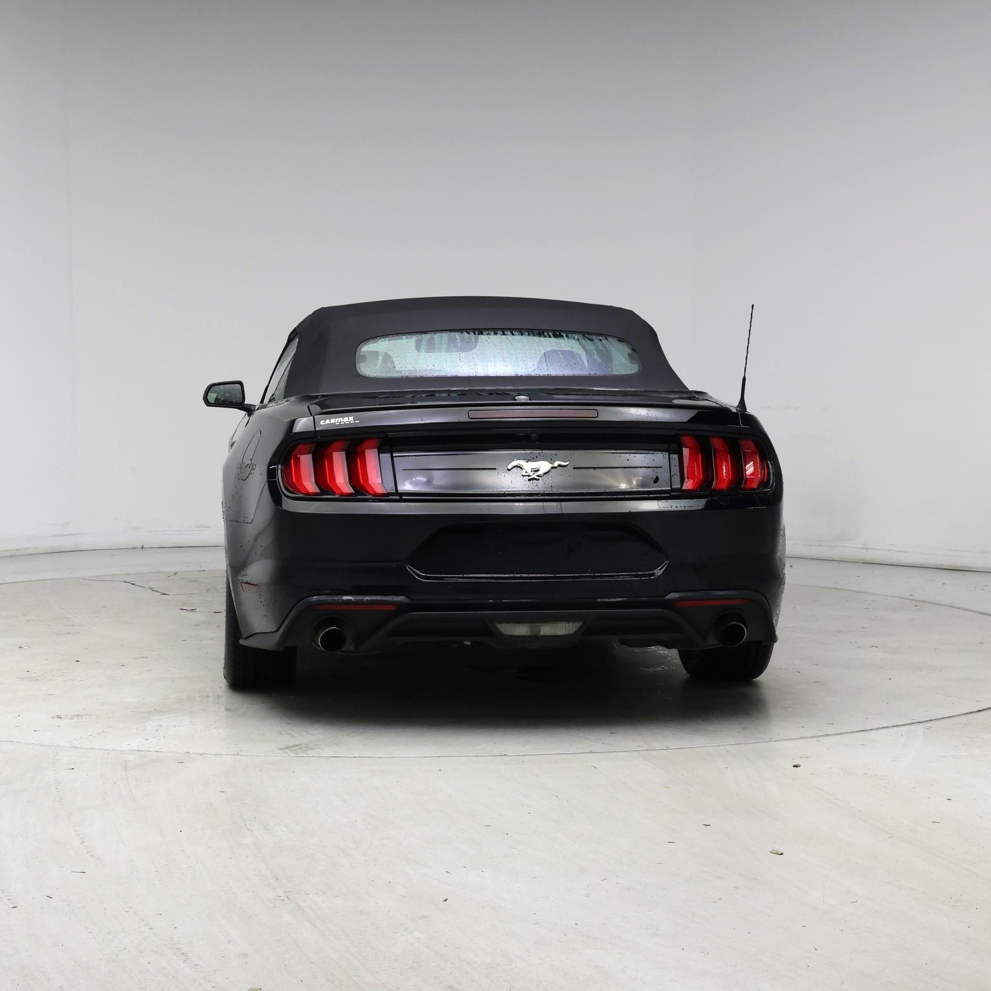 Thumbnail: 2022 Ford Mustang - 6