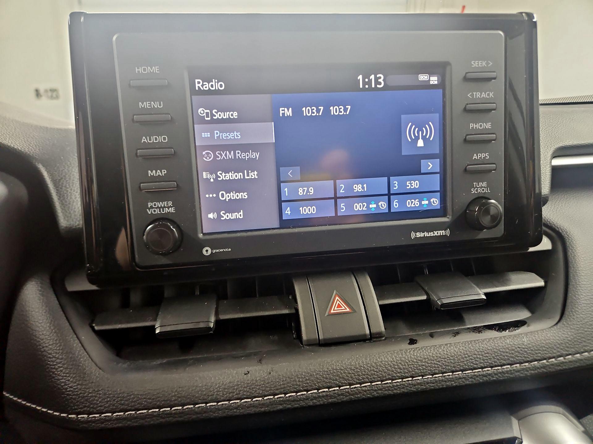 Thumbnail: 2022 Toyota RAV4 - 15