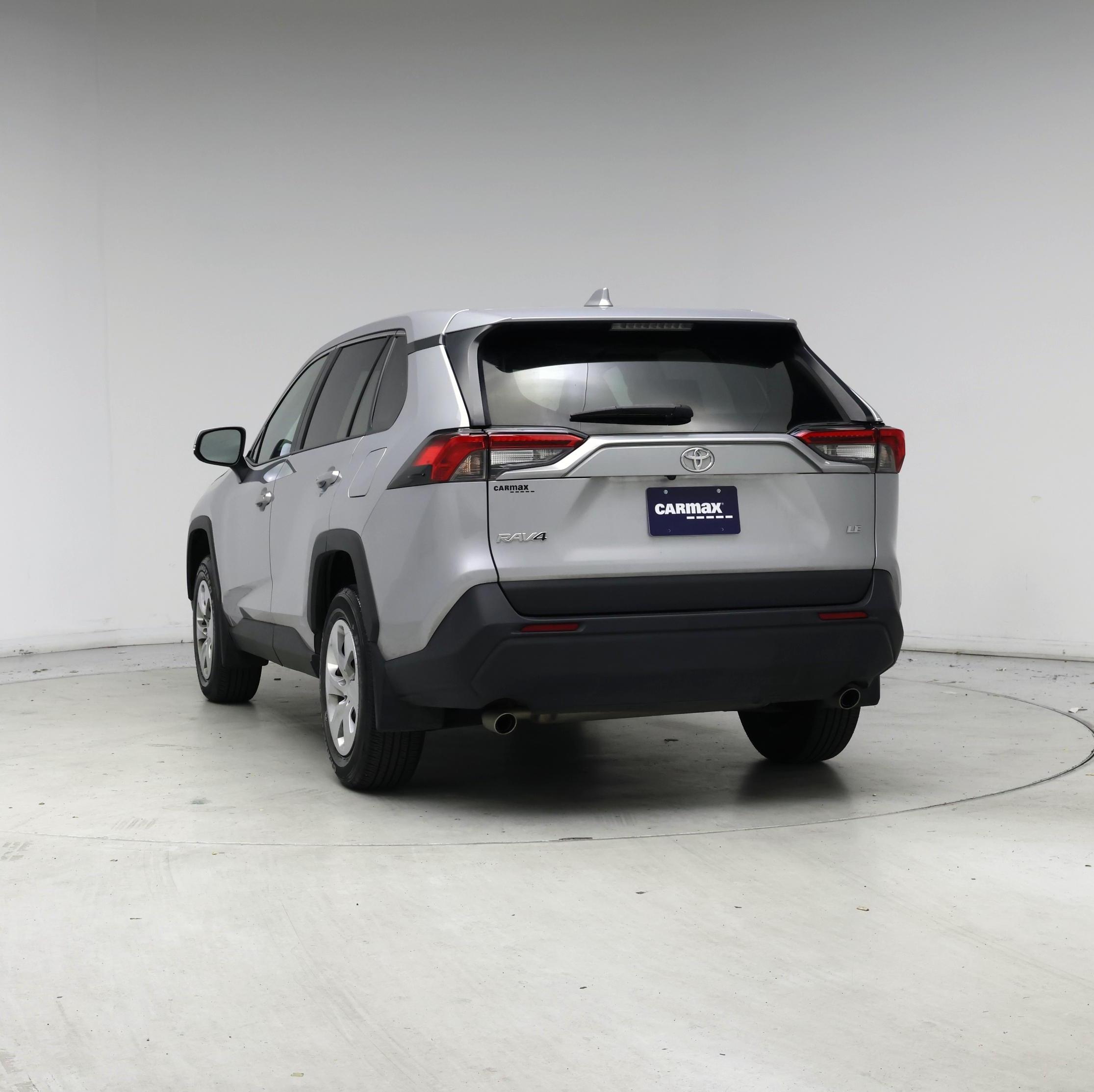 Thumbnail: 2022 Toyota RAV4 - 6