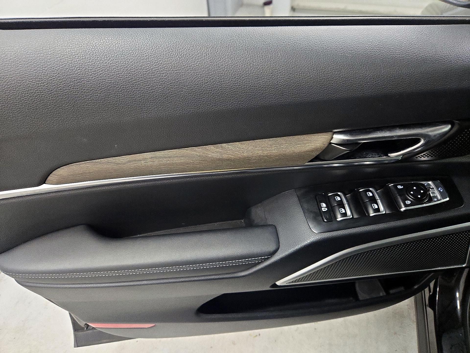 Thumbnail: 2022 Kia Telluride - 12