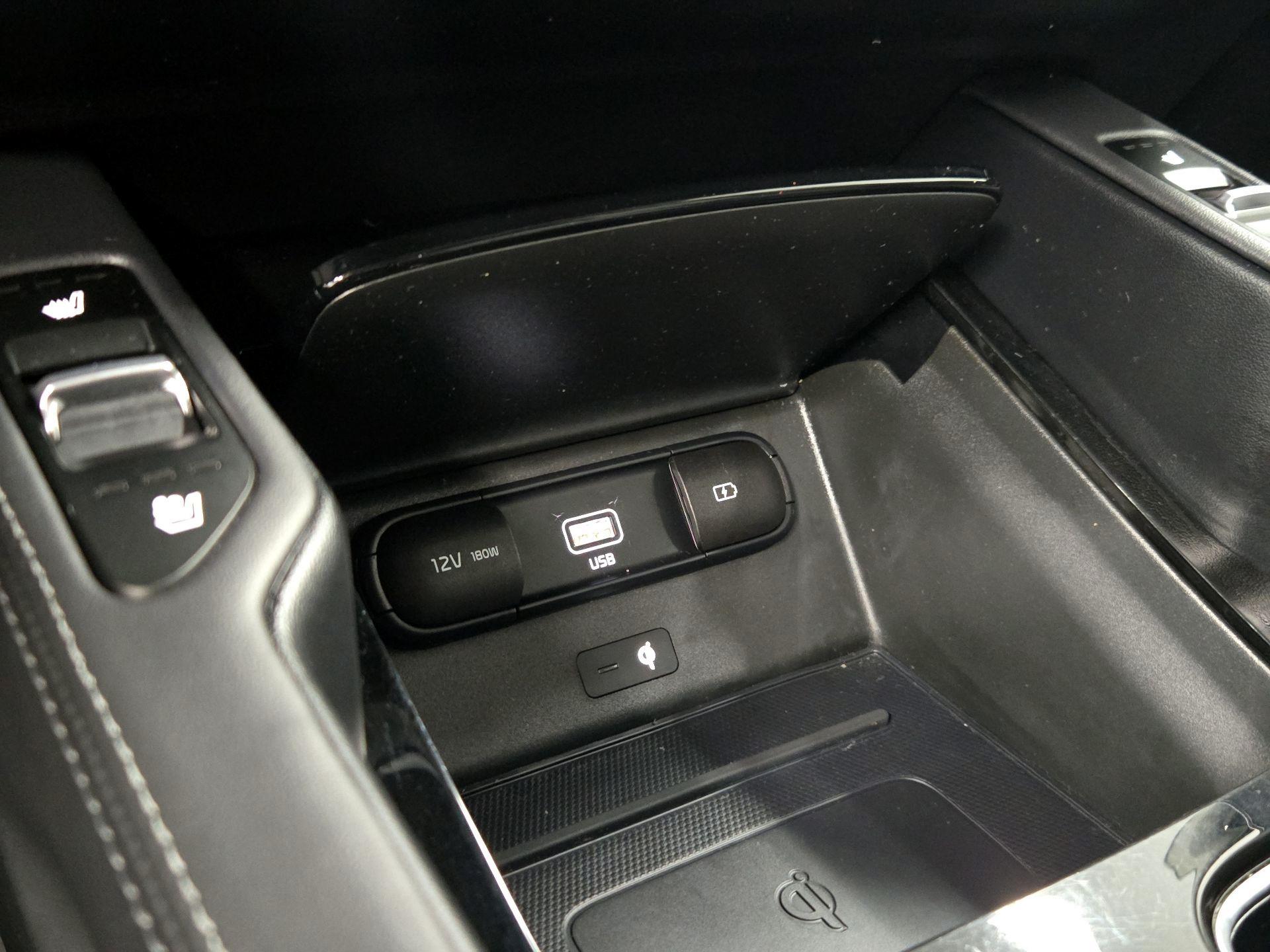 Thumbnail: 2022 Kia Telluride - 19