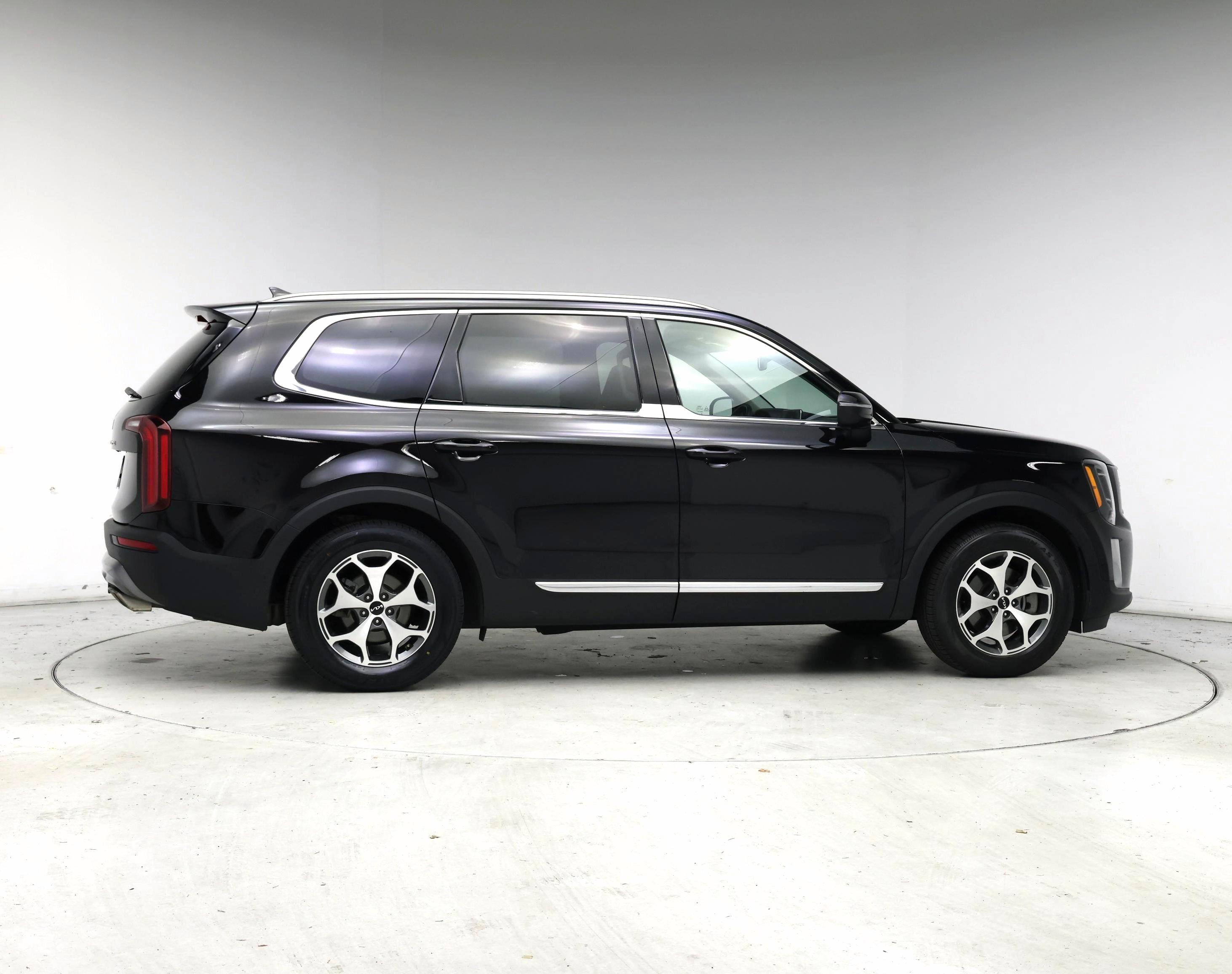 Thumbnail: 2022 Kia Telluride - 7