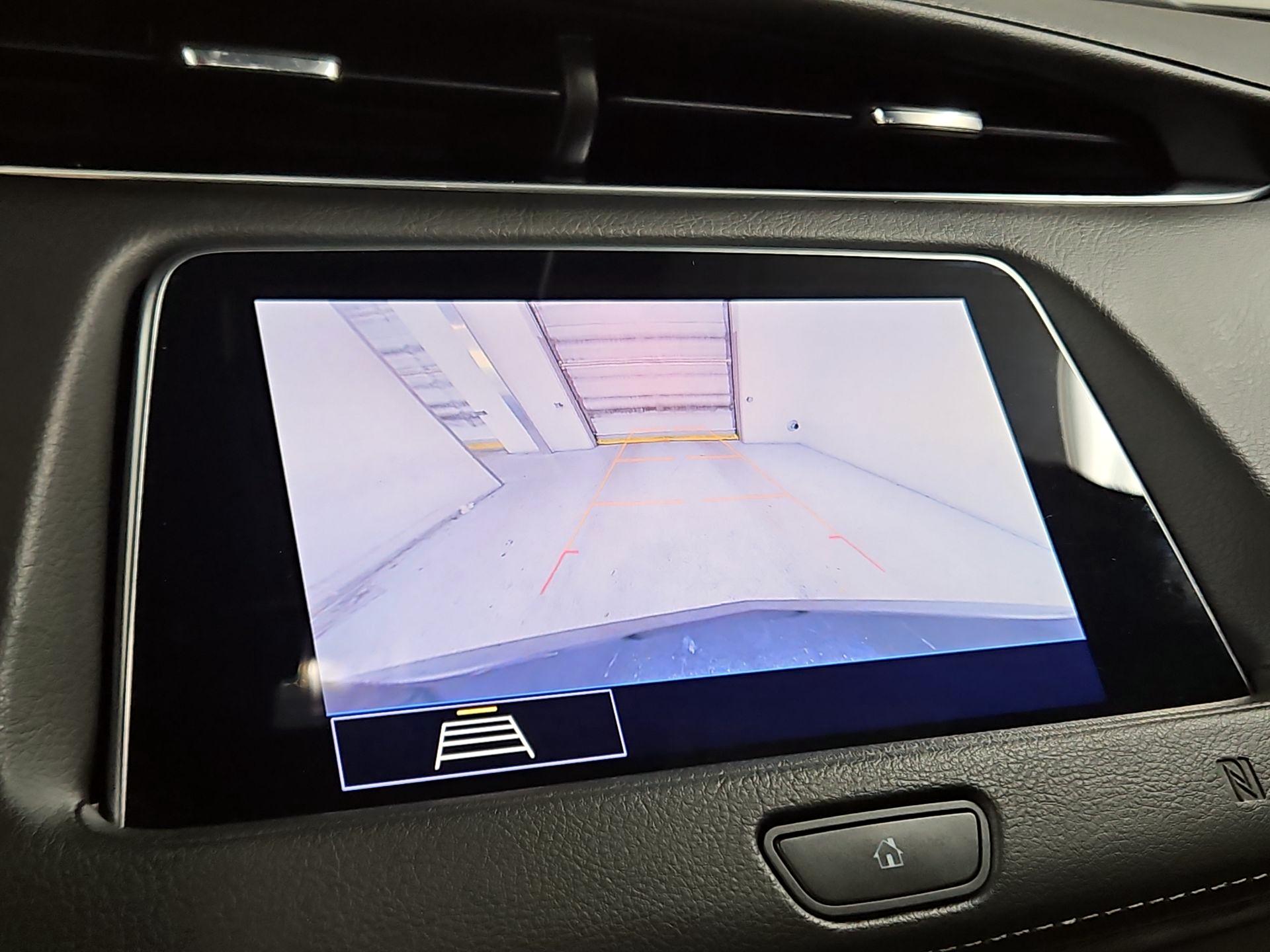 Thumbnail: 2020 Cadillac XT4 - 14