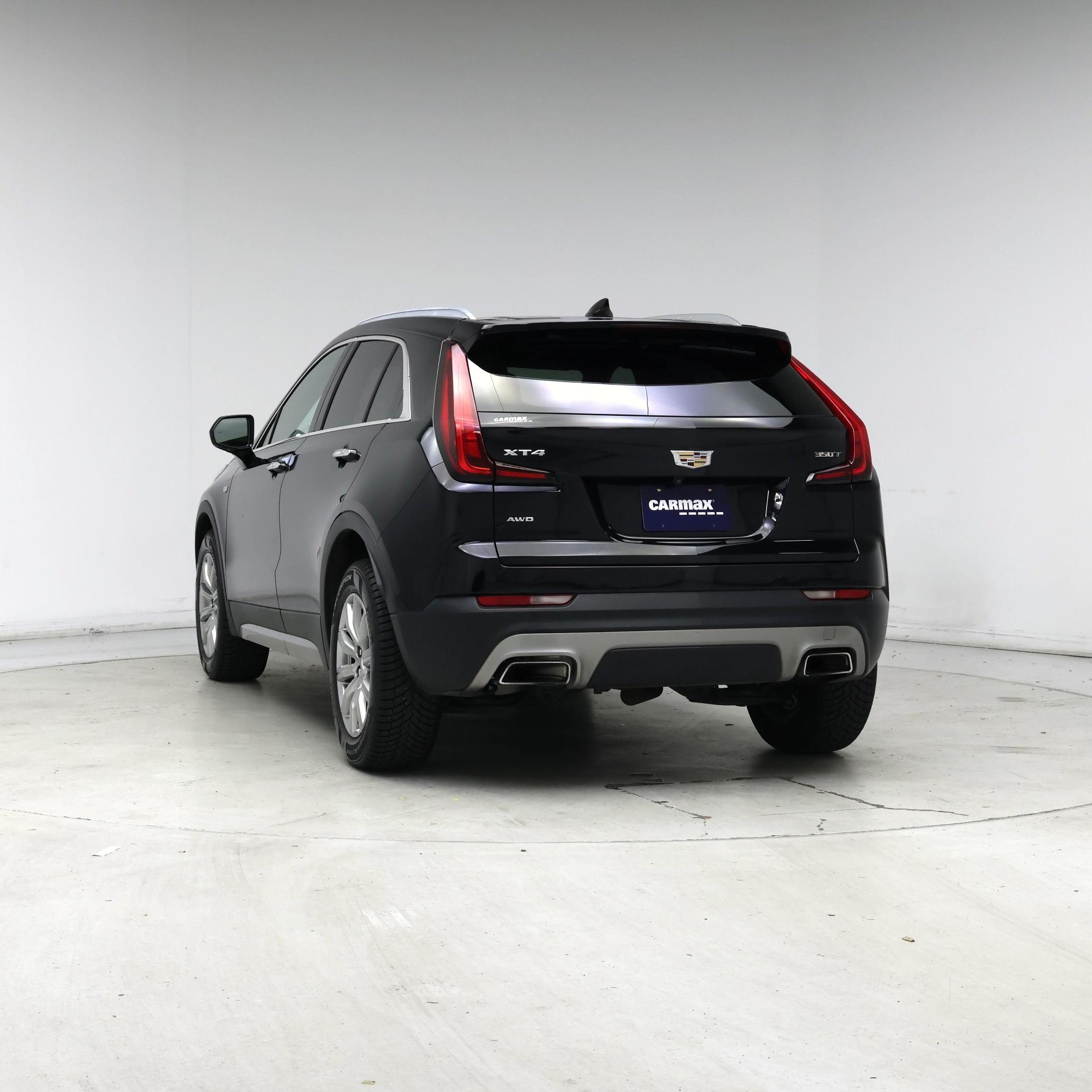 Thumbnail: 2020 Cadillac XT4 - 6