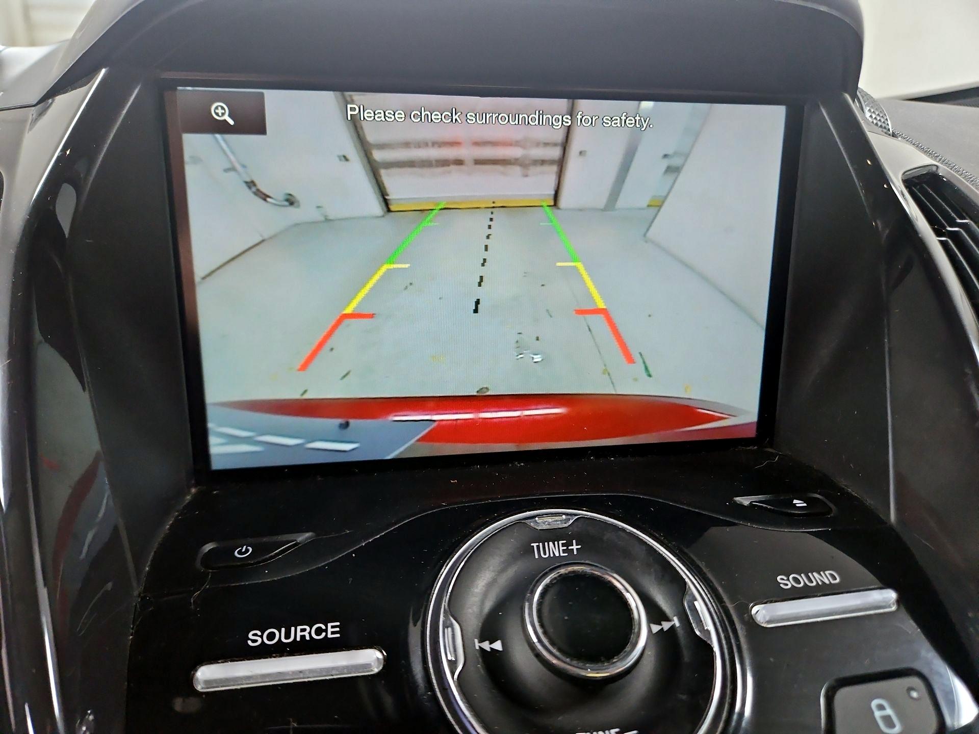 Thumbnail: 2015 Ford C-Max - 14