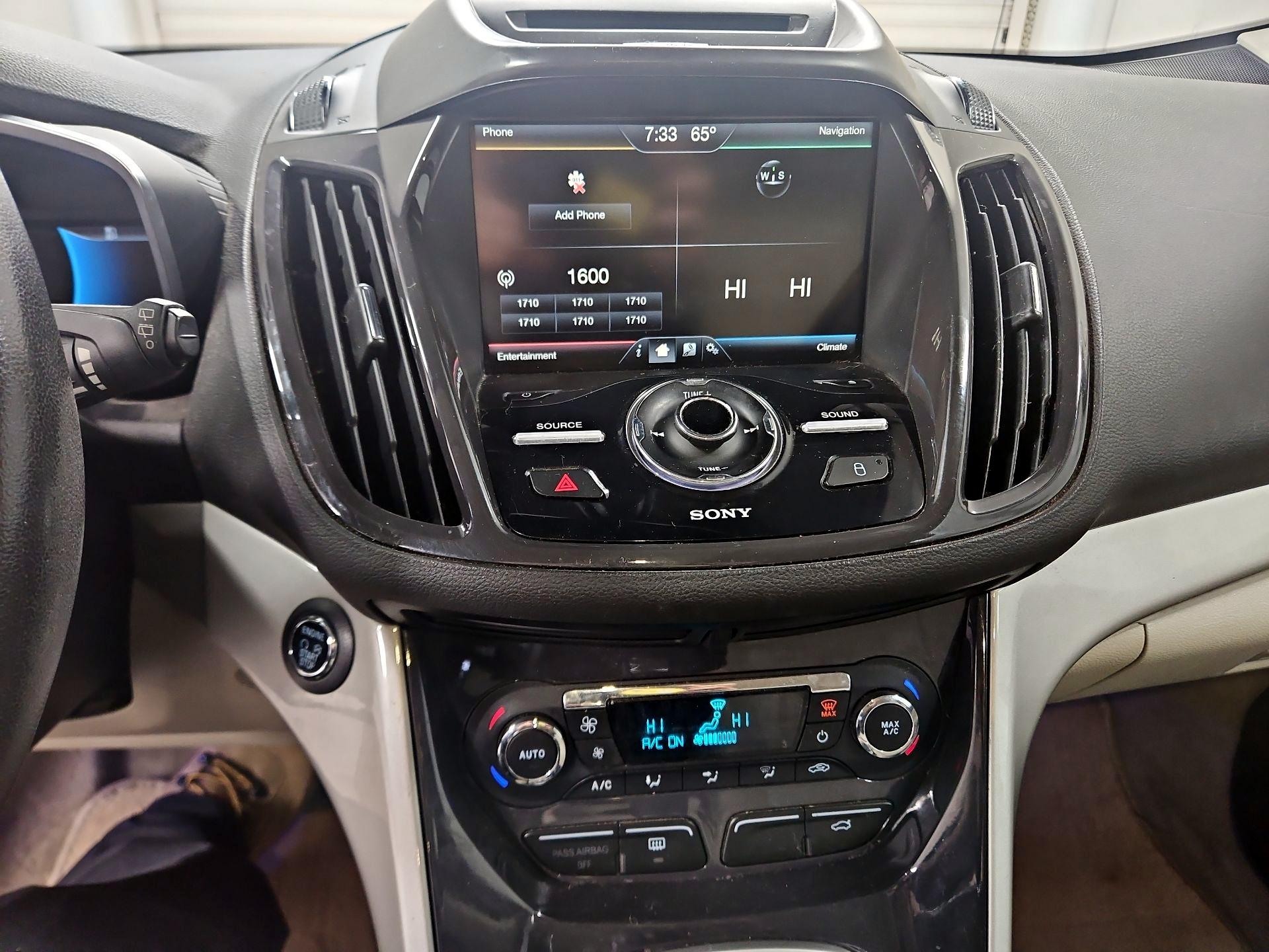 Thumbnail: 2015 Ford C-Max - 16