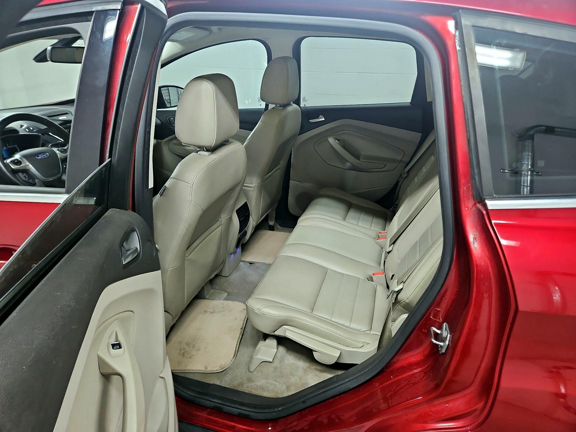 Thumbnail: 2015 Ford C-Max - 19