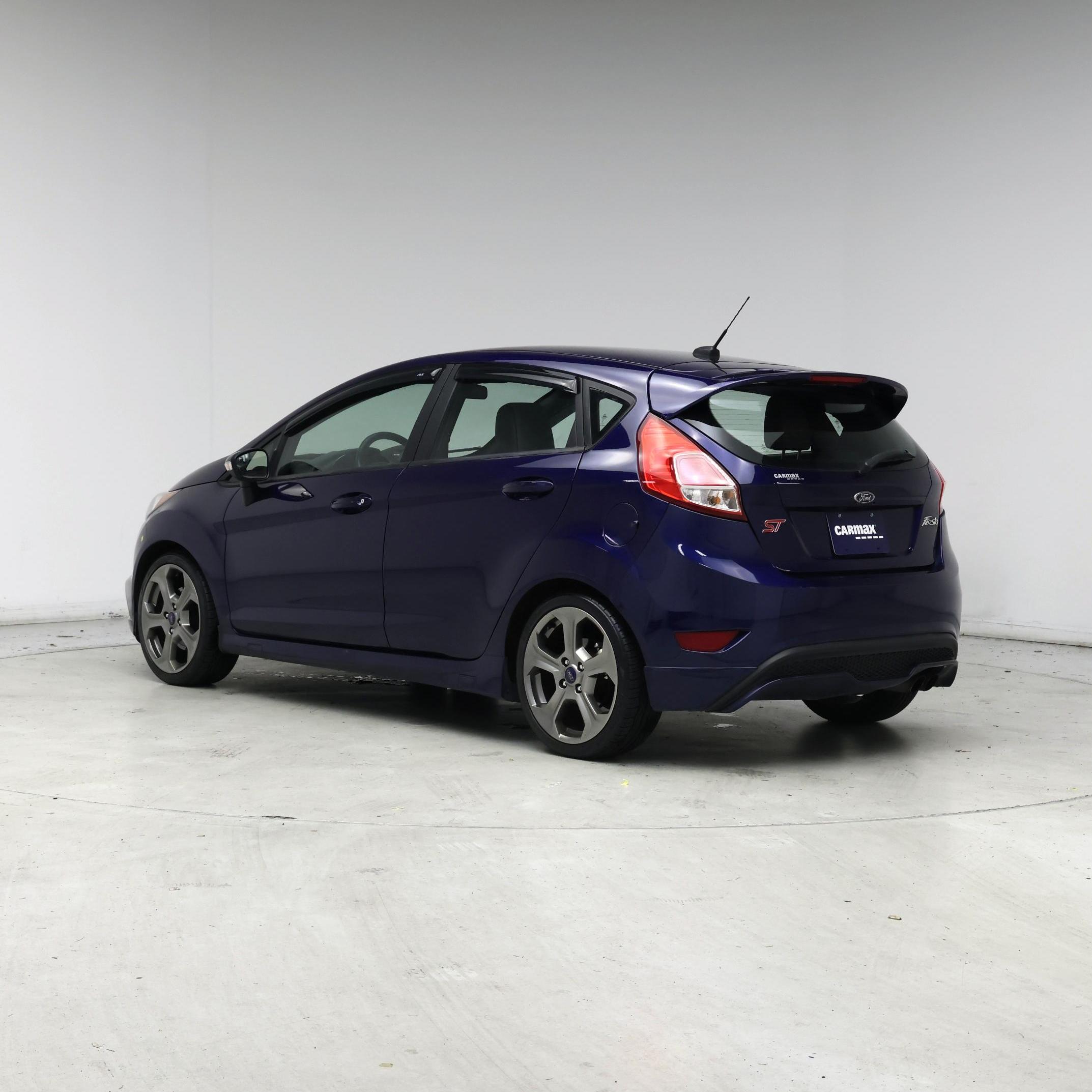 Thumbnail: 2016 Ford Fiesta - 2