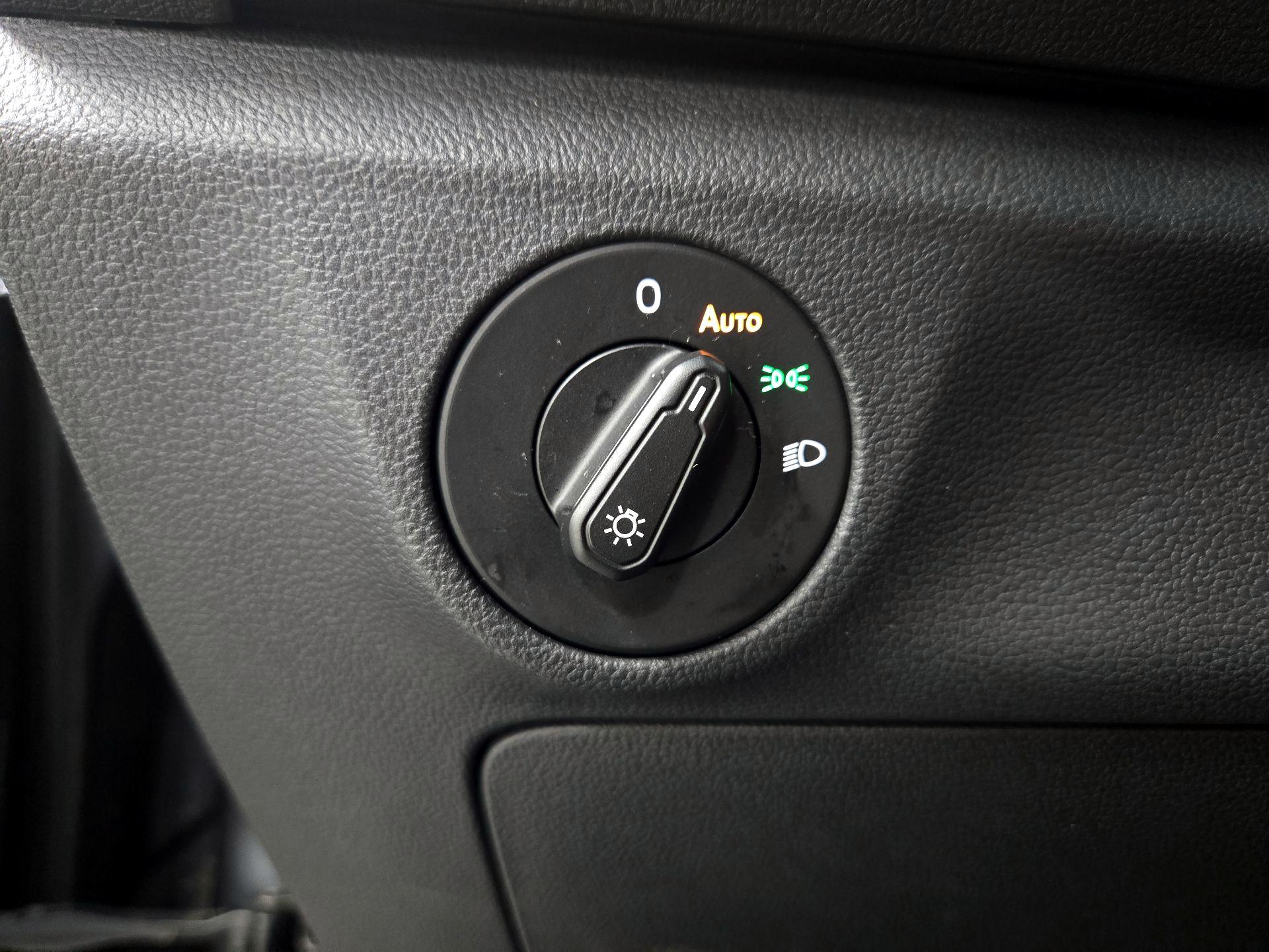 Thumbnail: 2020 Volkswagen Jetta - 13