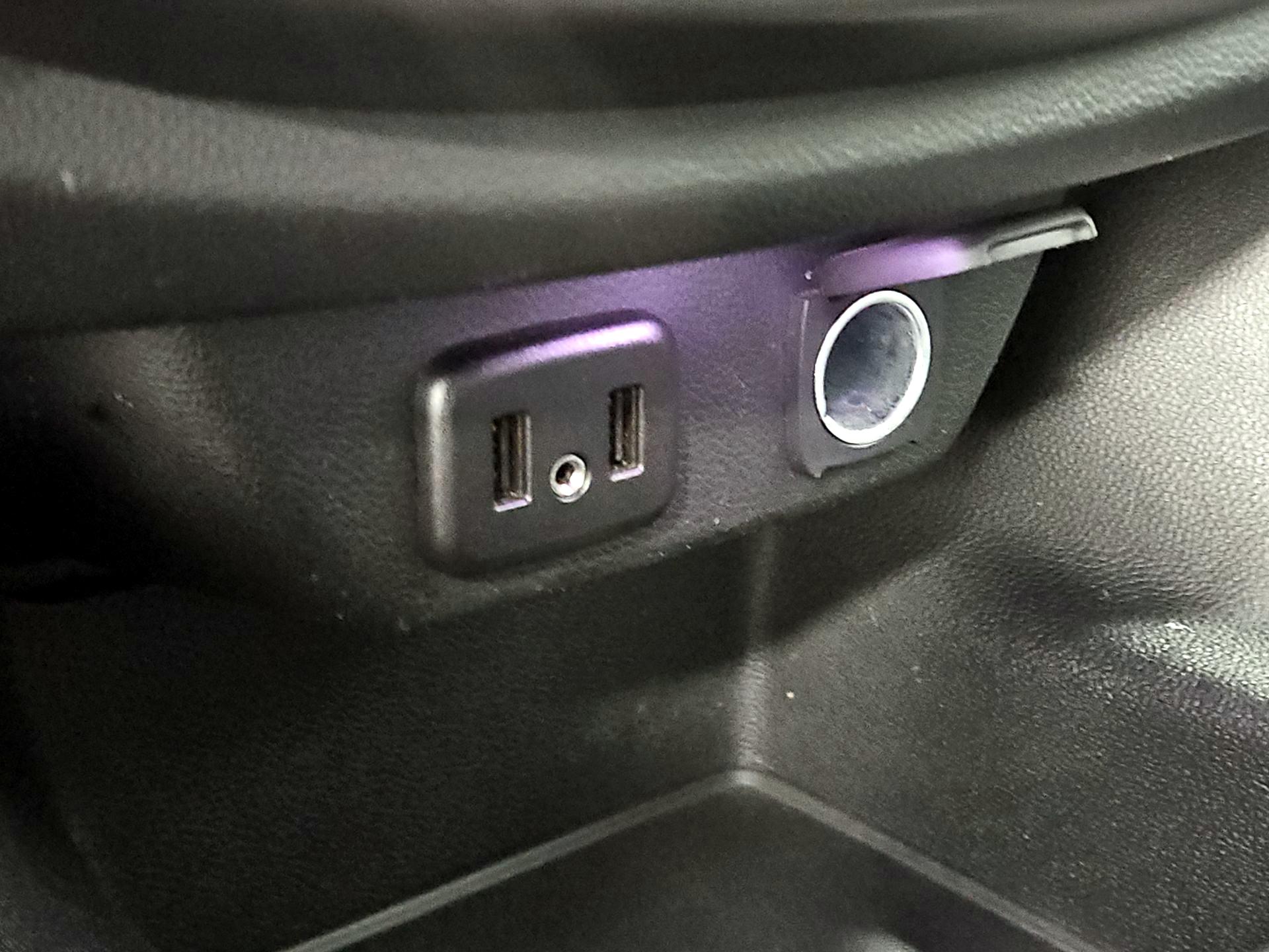 Thumbnail: 2018 Chevrolet Traverse - 19