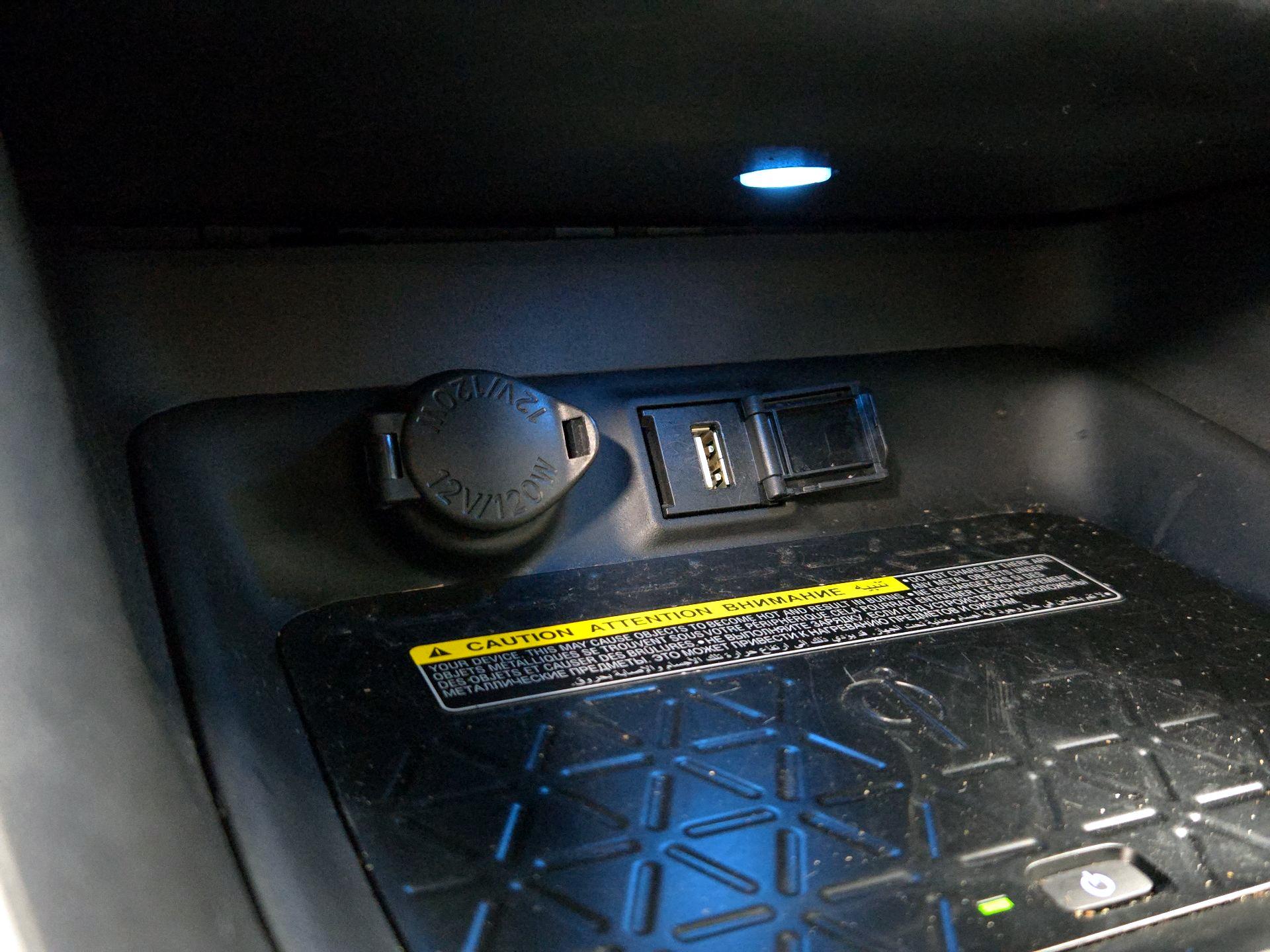 Thumbnail: 2021 Toyota RAV4 - 19