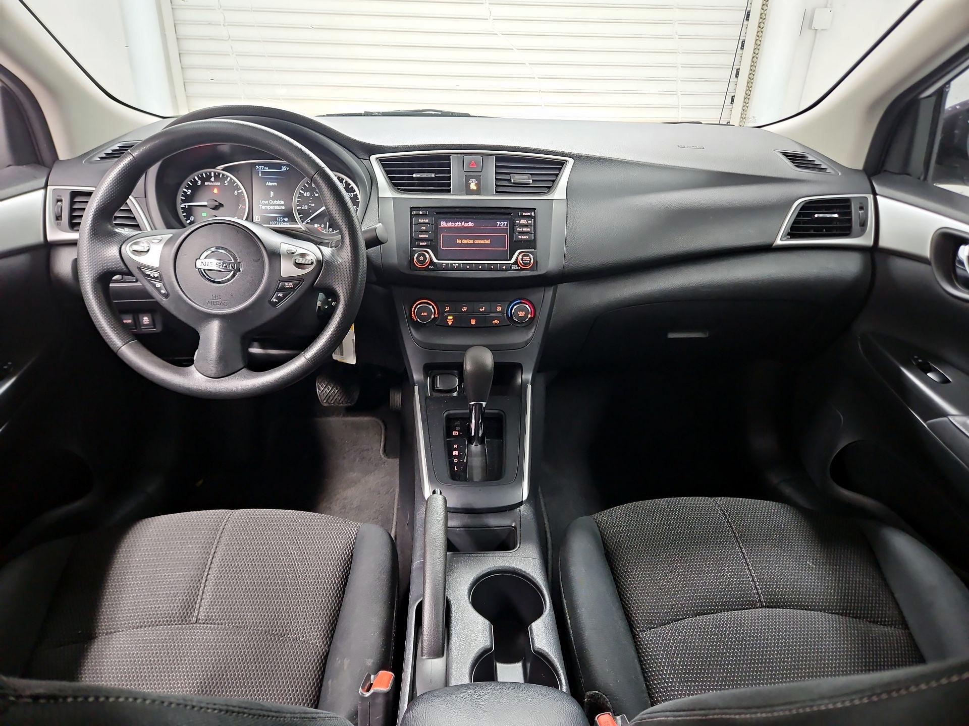 Thumbnail: 2018 Nissan Sentra - 9