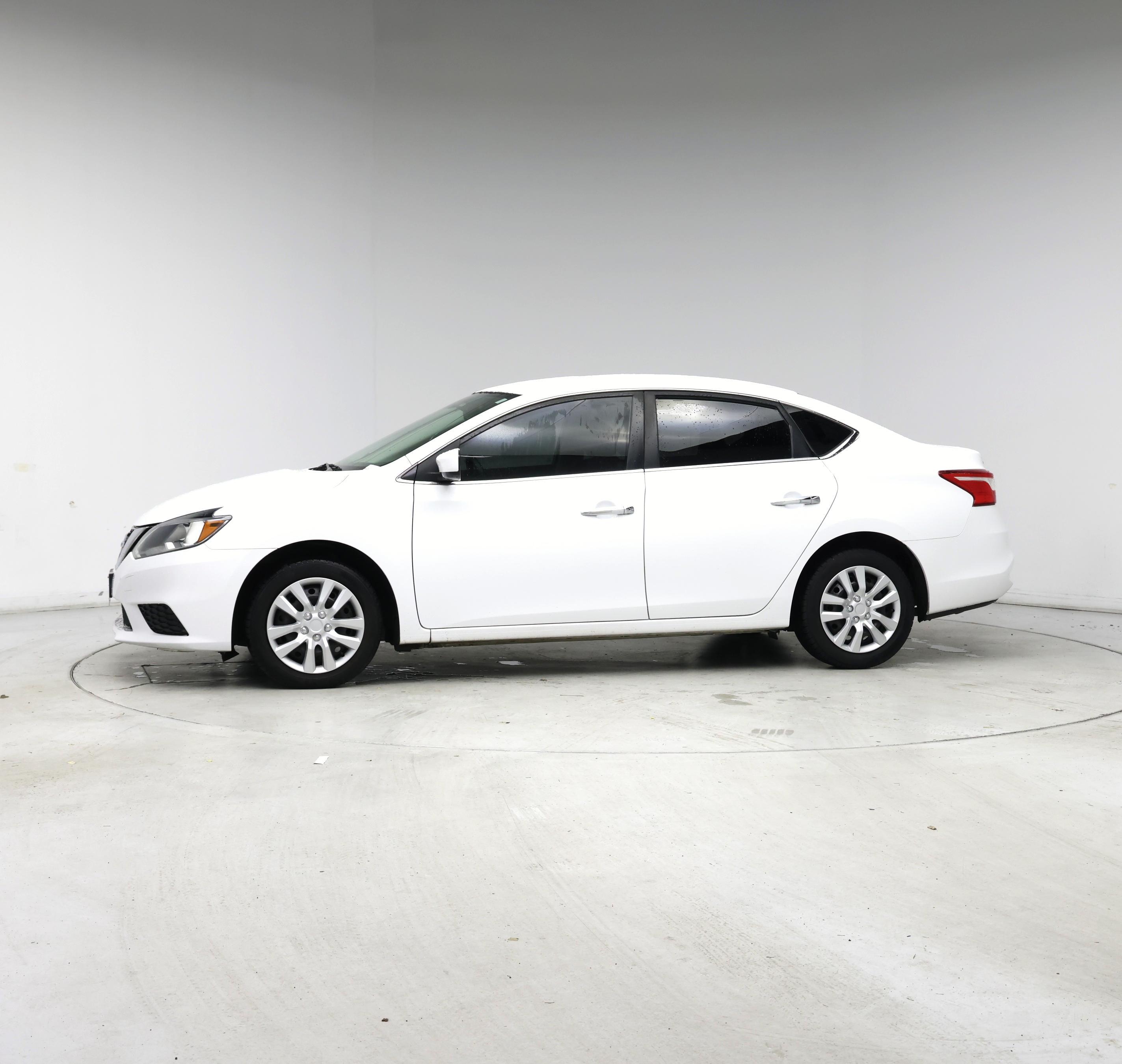 Thumbnail: 2018 Nissan Sentra - 3