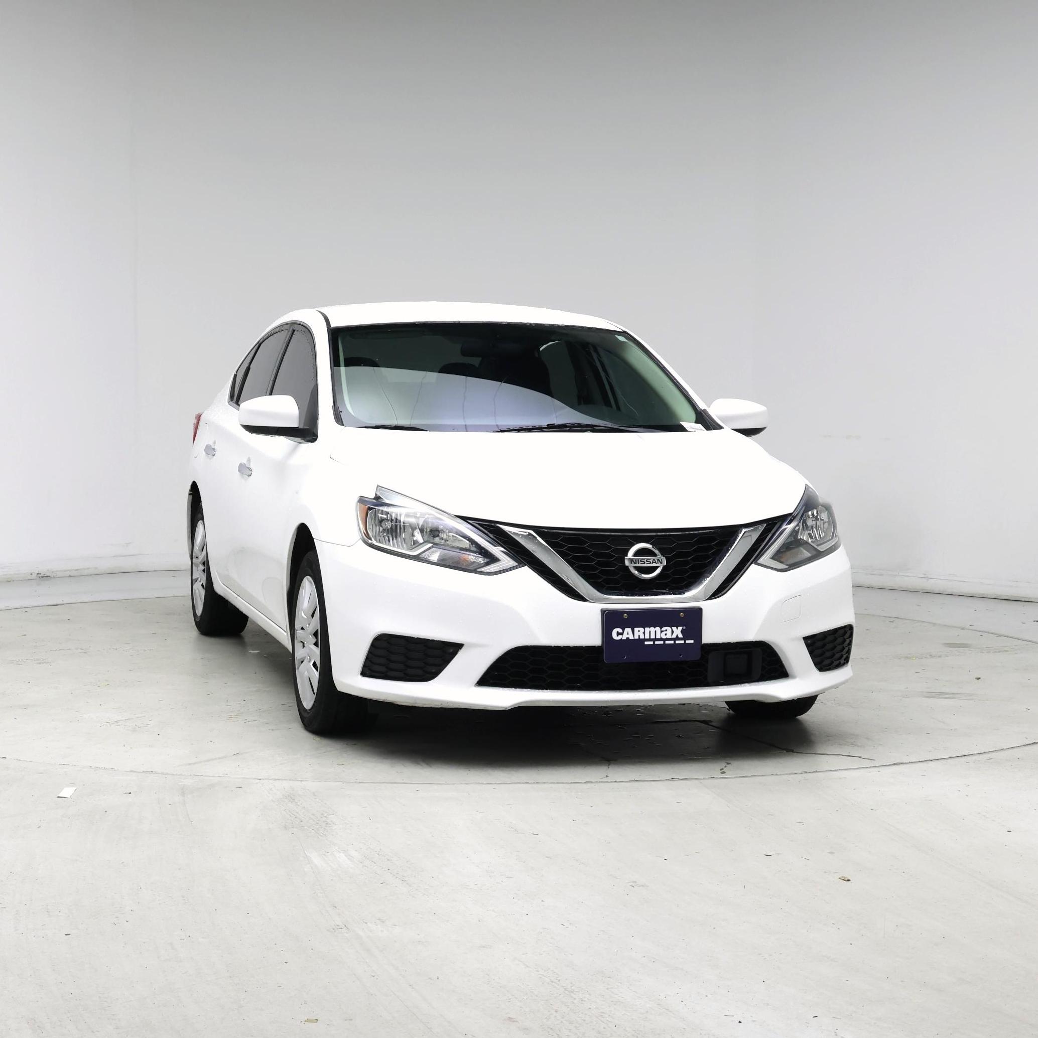 Thumbnail: 2018 Nissan Sentra - 5